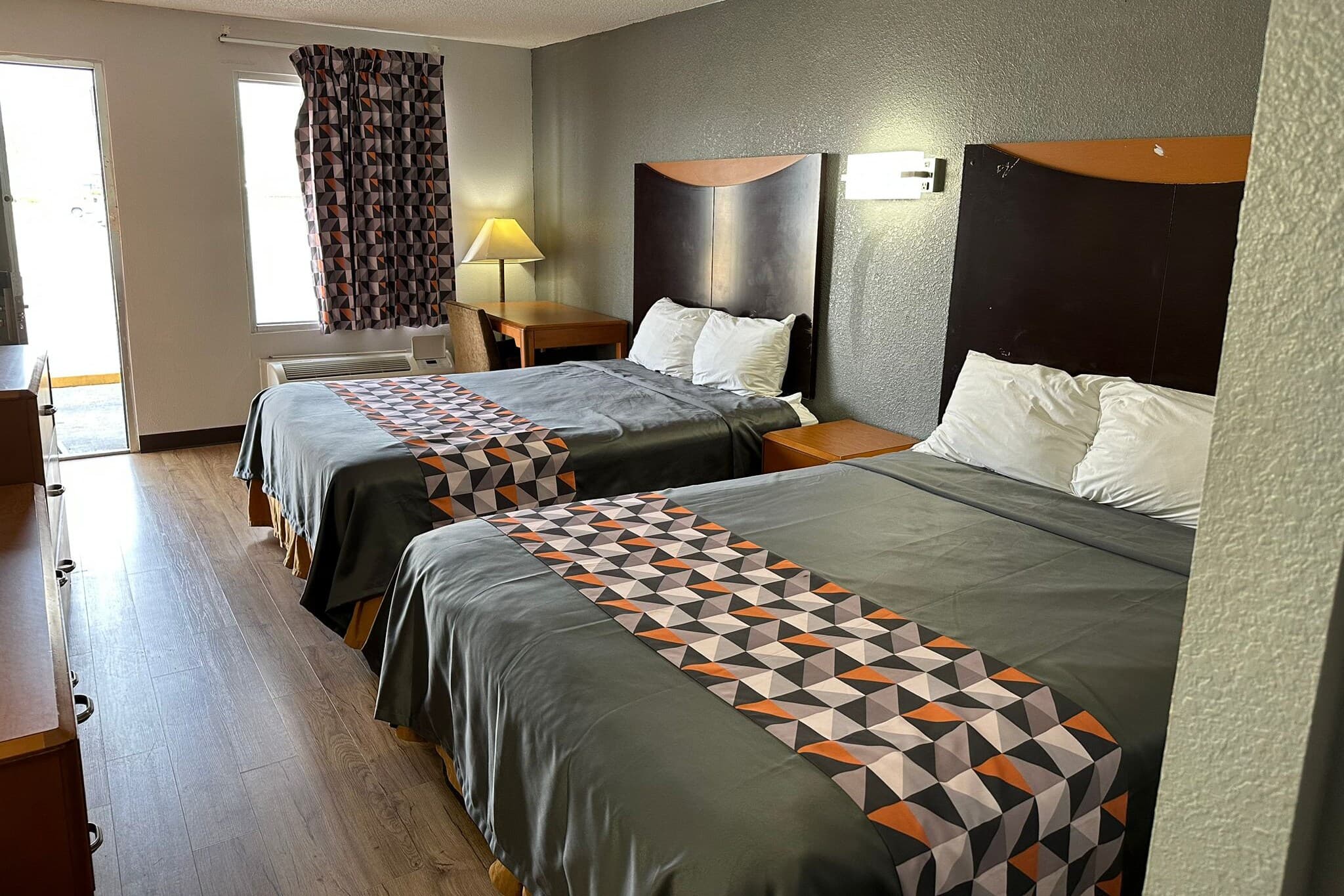 Rodeway Inn Hopkinsville — 8