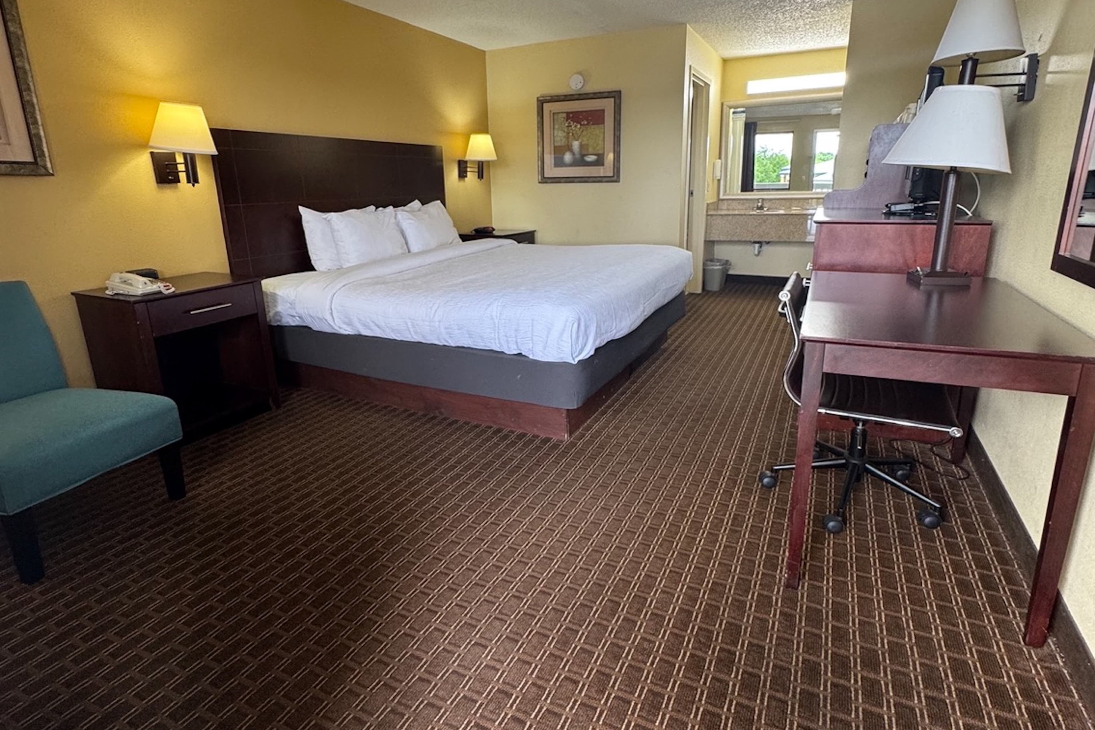 Quality Inn Franklin South - Image 2