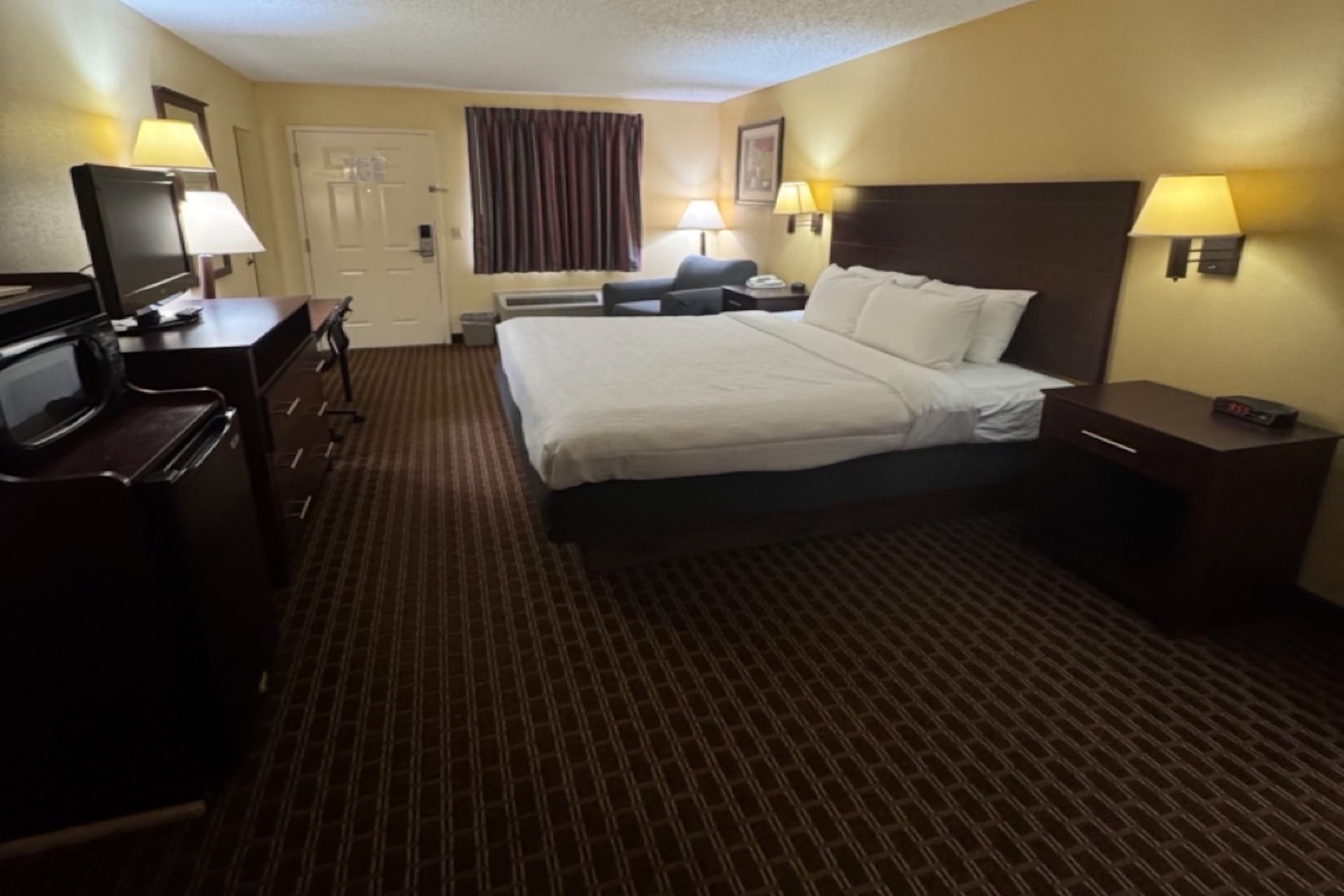 Quality Inn Franklin South - Image 3