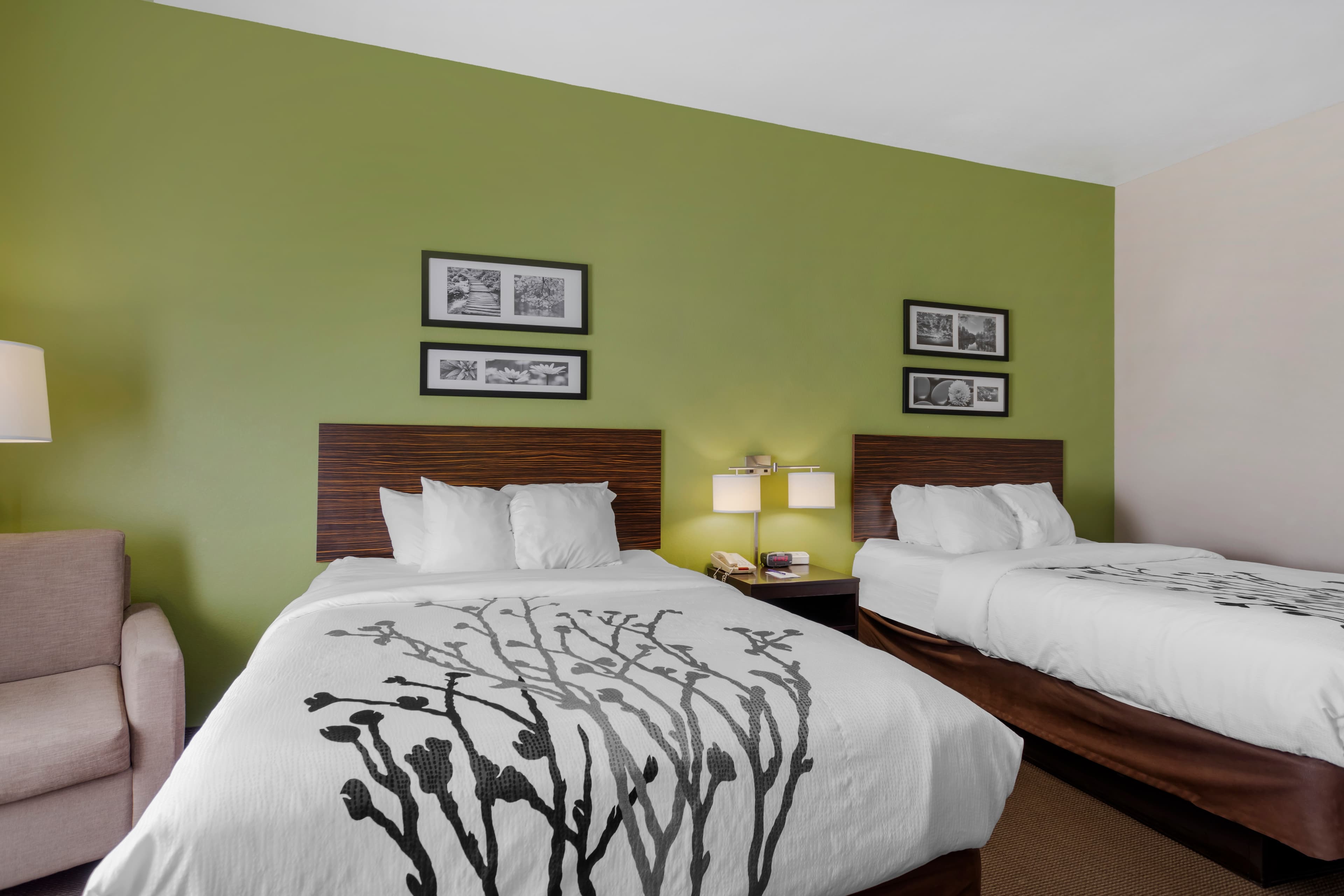 Sleep Inn & Suites Cave City — 10