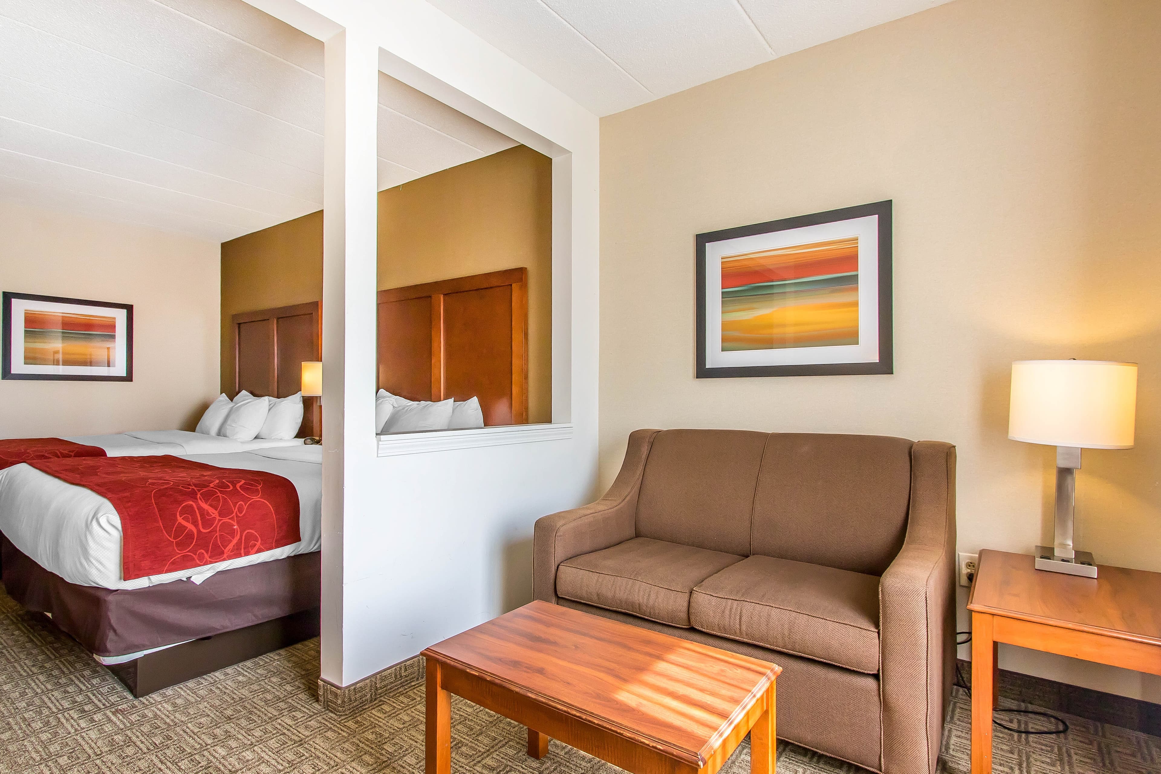 Comfort Suites Richmond — 8