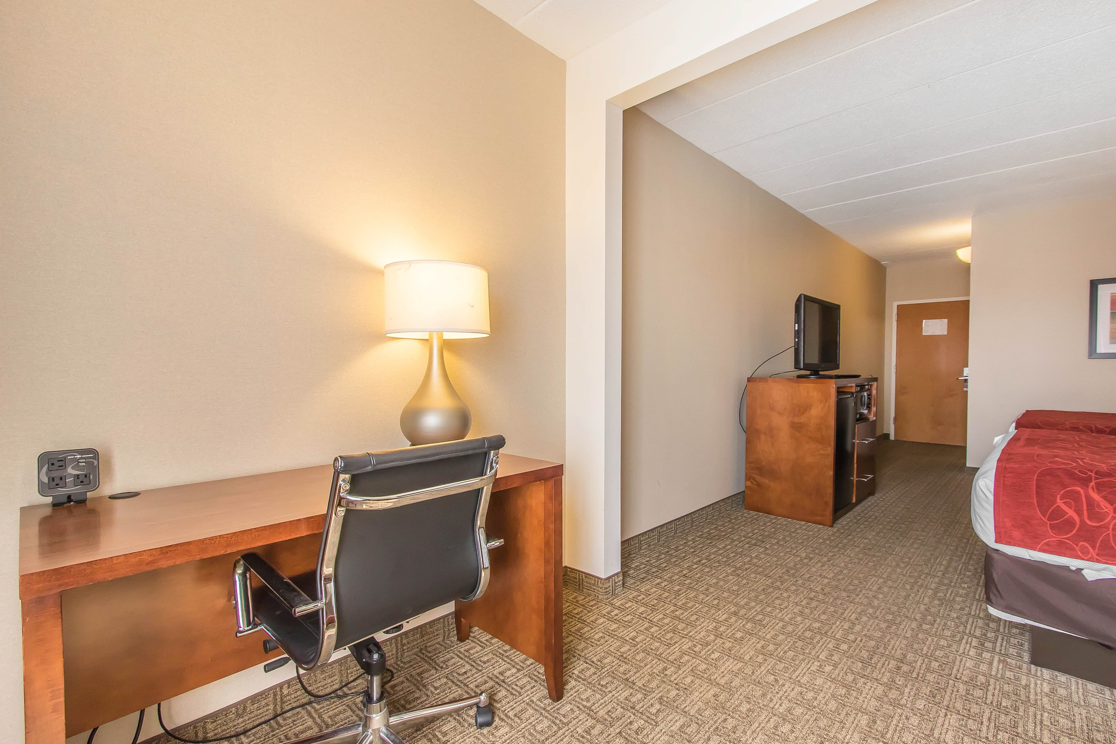 Comfort Suites Richmond — 9