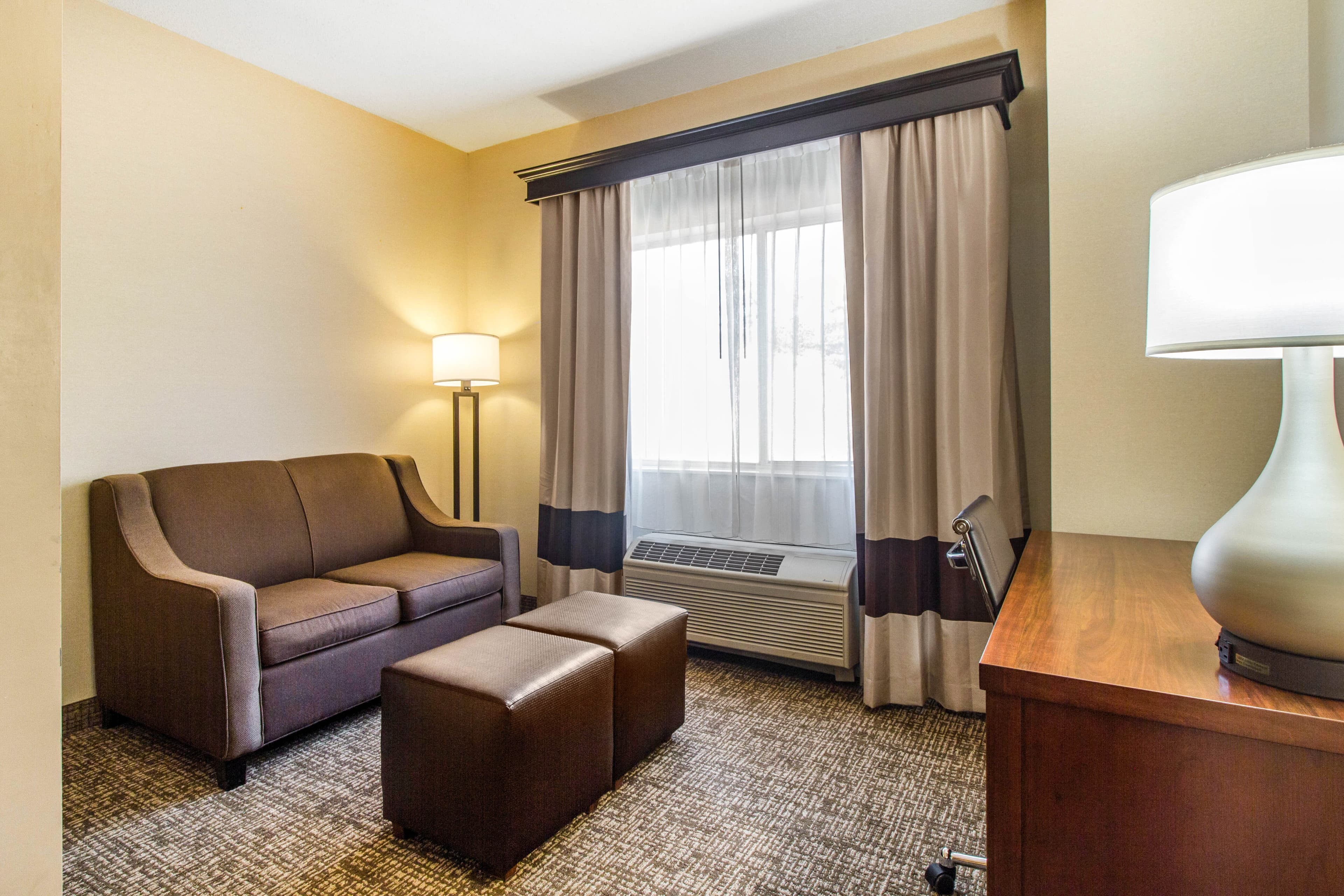 Quality Suites Corbin North — 11