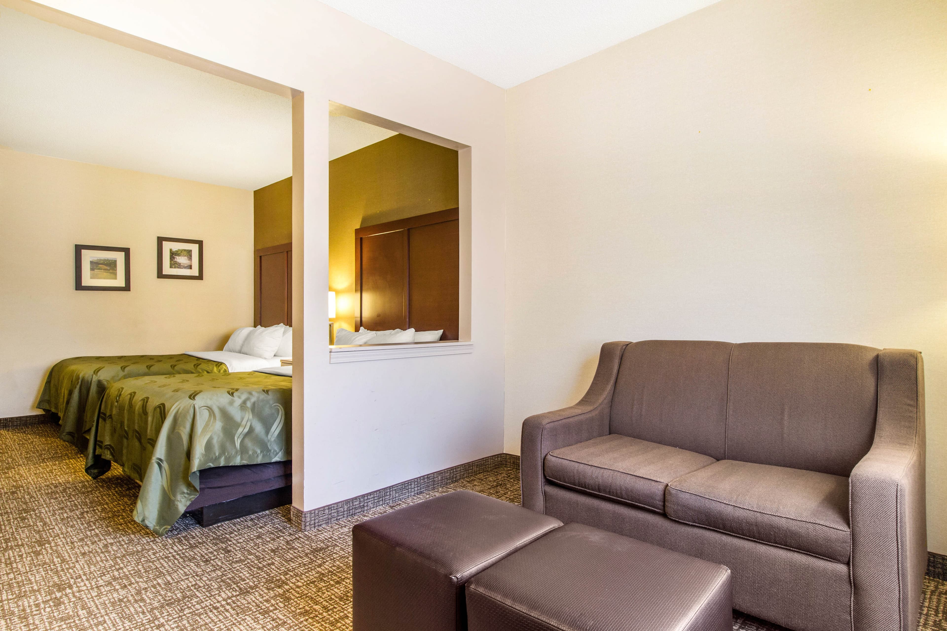 Quality Suites Corbin North — 25