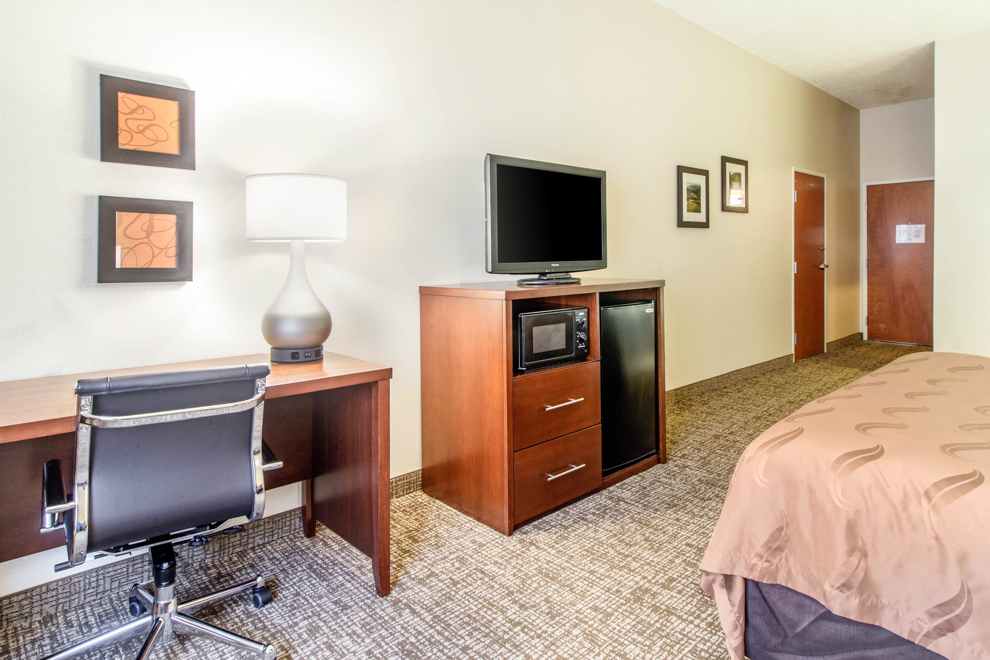 Quality Suites Corbin North — 17