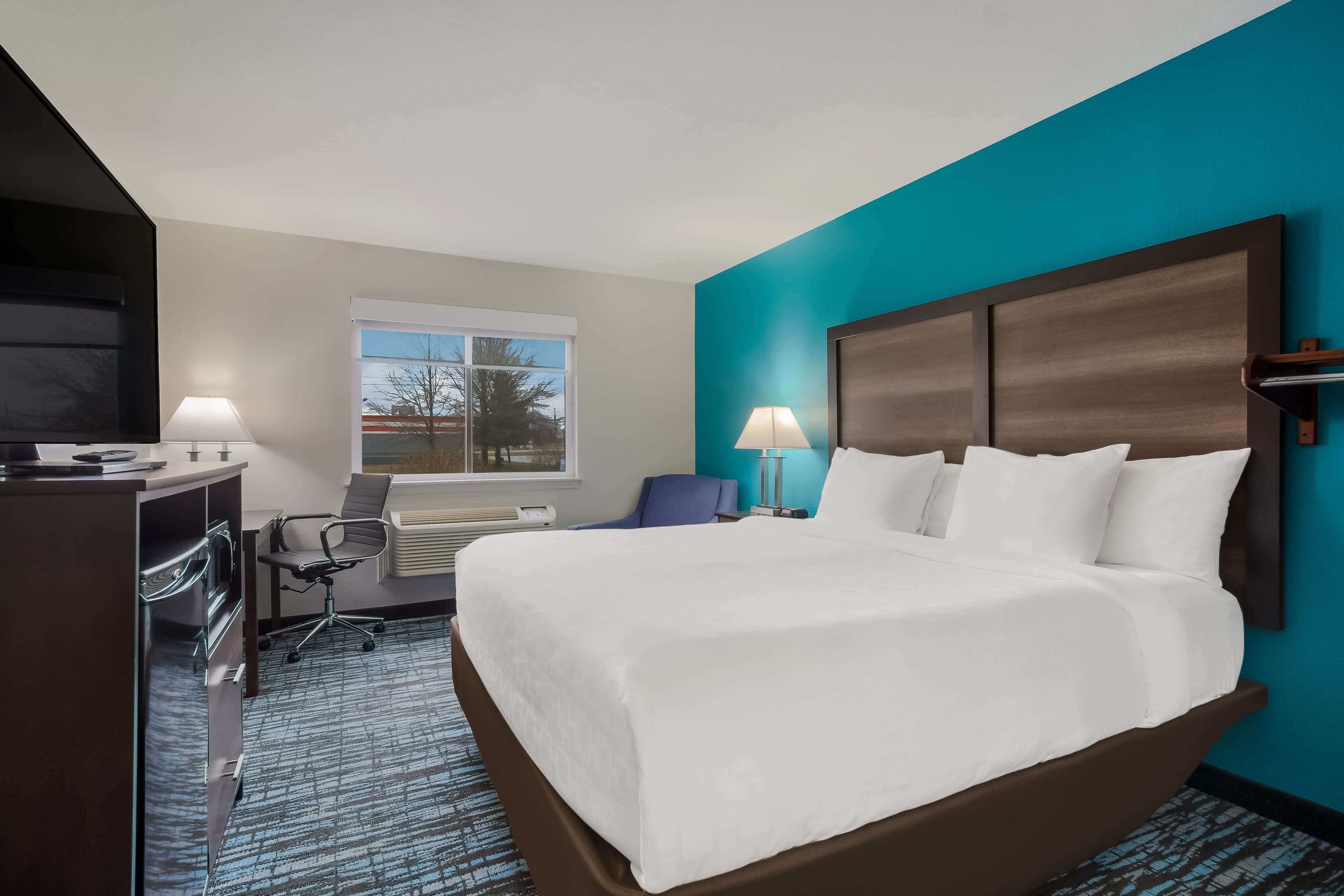 Clarion Pointe Harrodsburg-Danville - Image 2