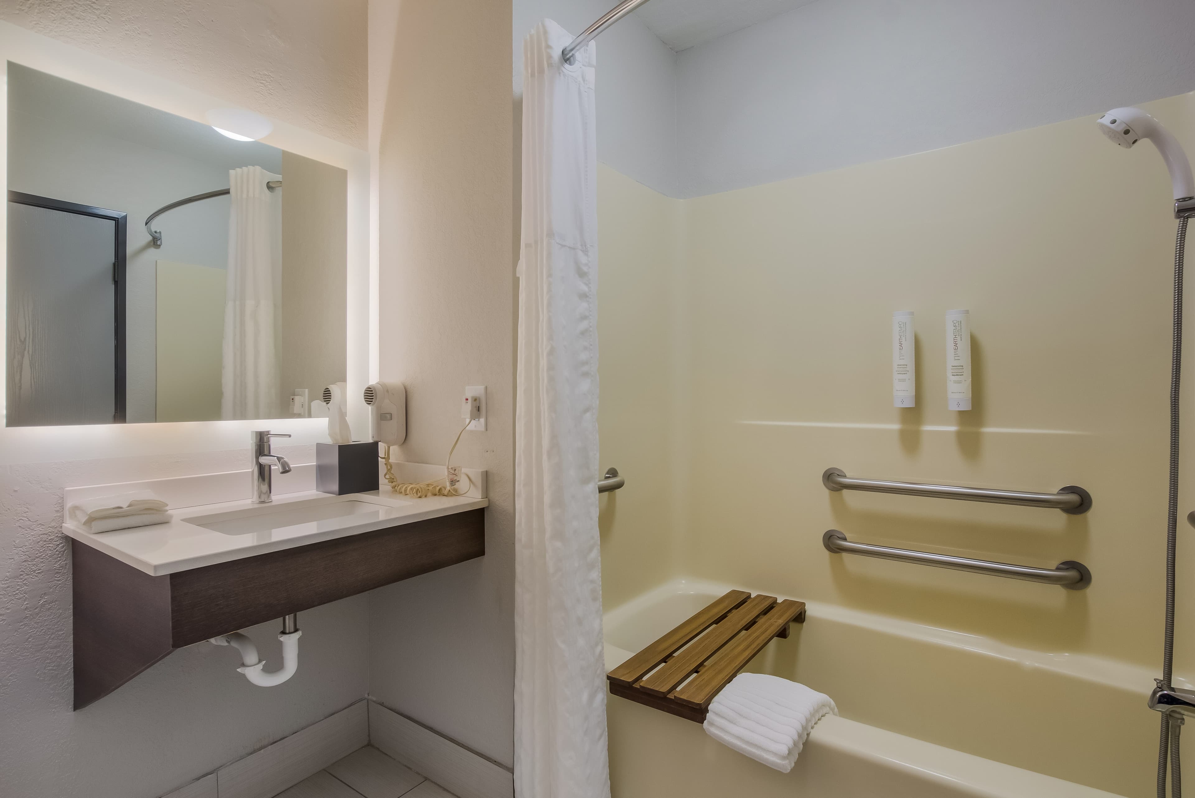 Clarion Pointe Harrodsburg-Danville - Image 5