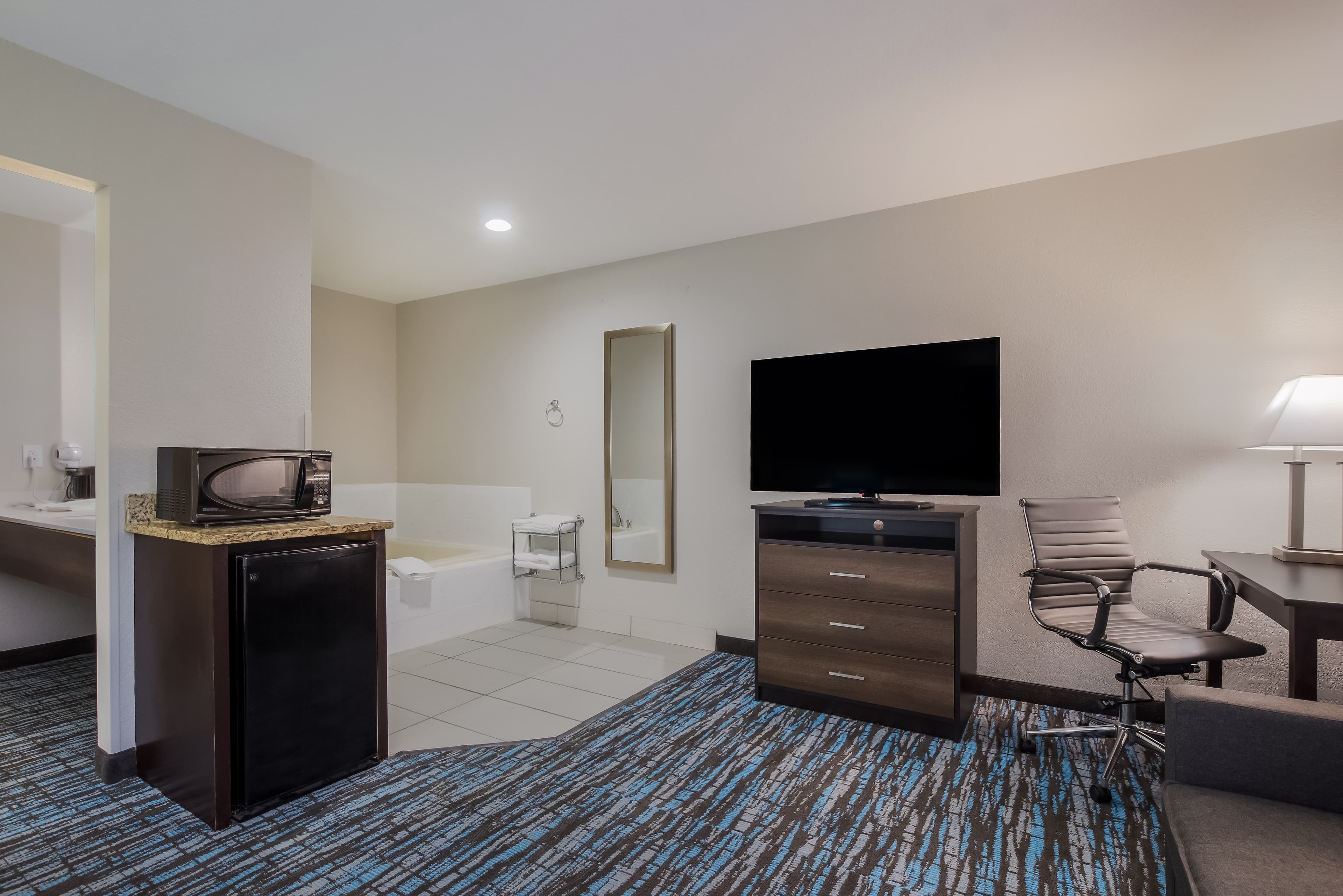 Clarion Pointe Harrodsburg-Danville — 13