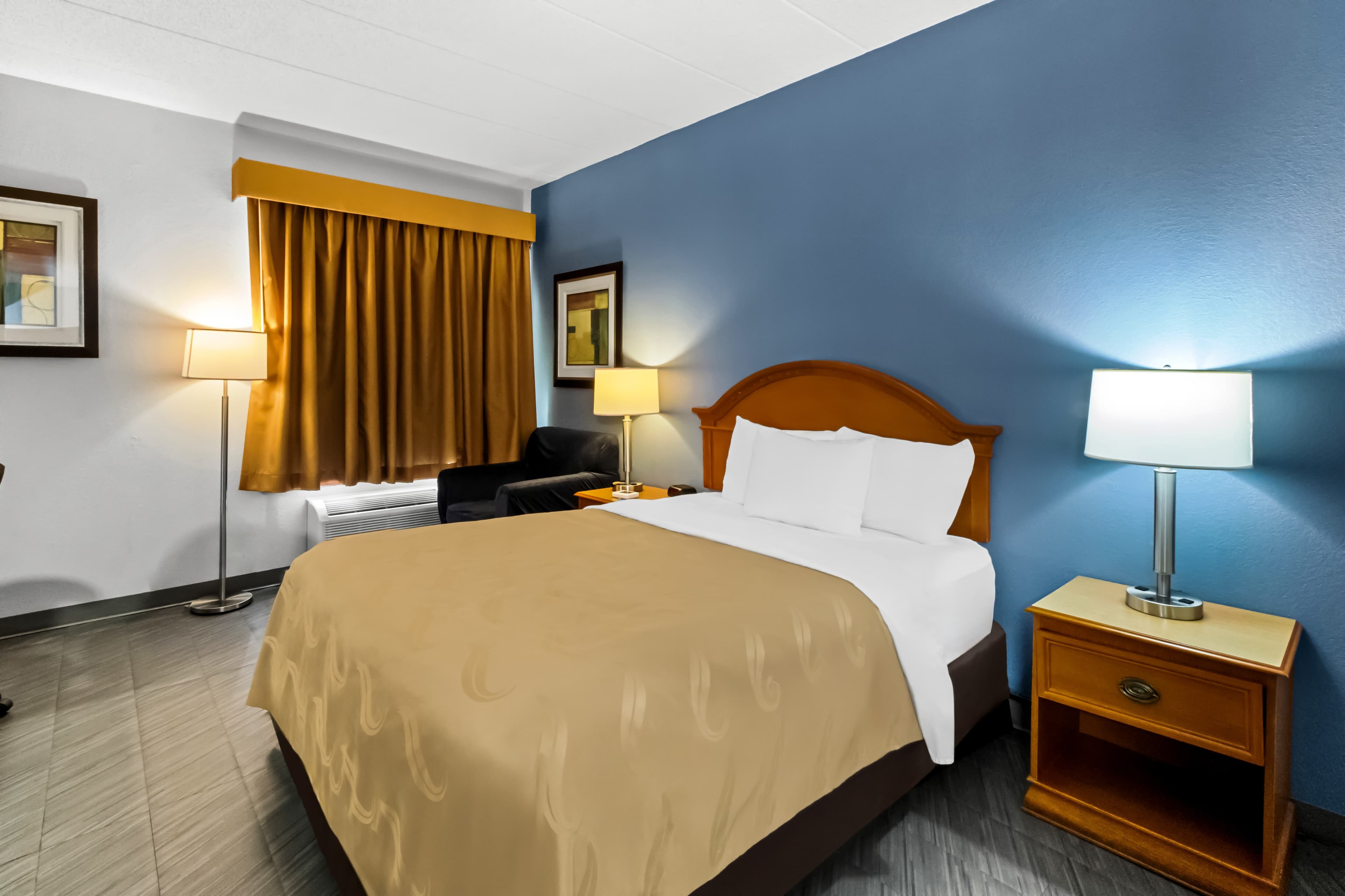 Quality Inn & Suites CVG Airport — 13