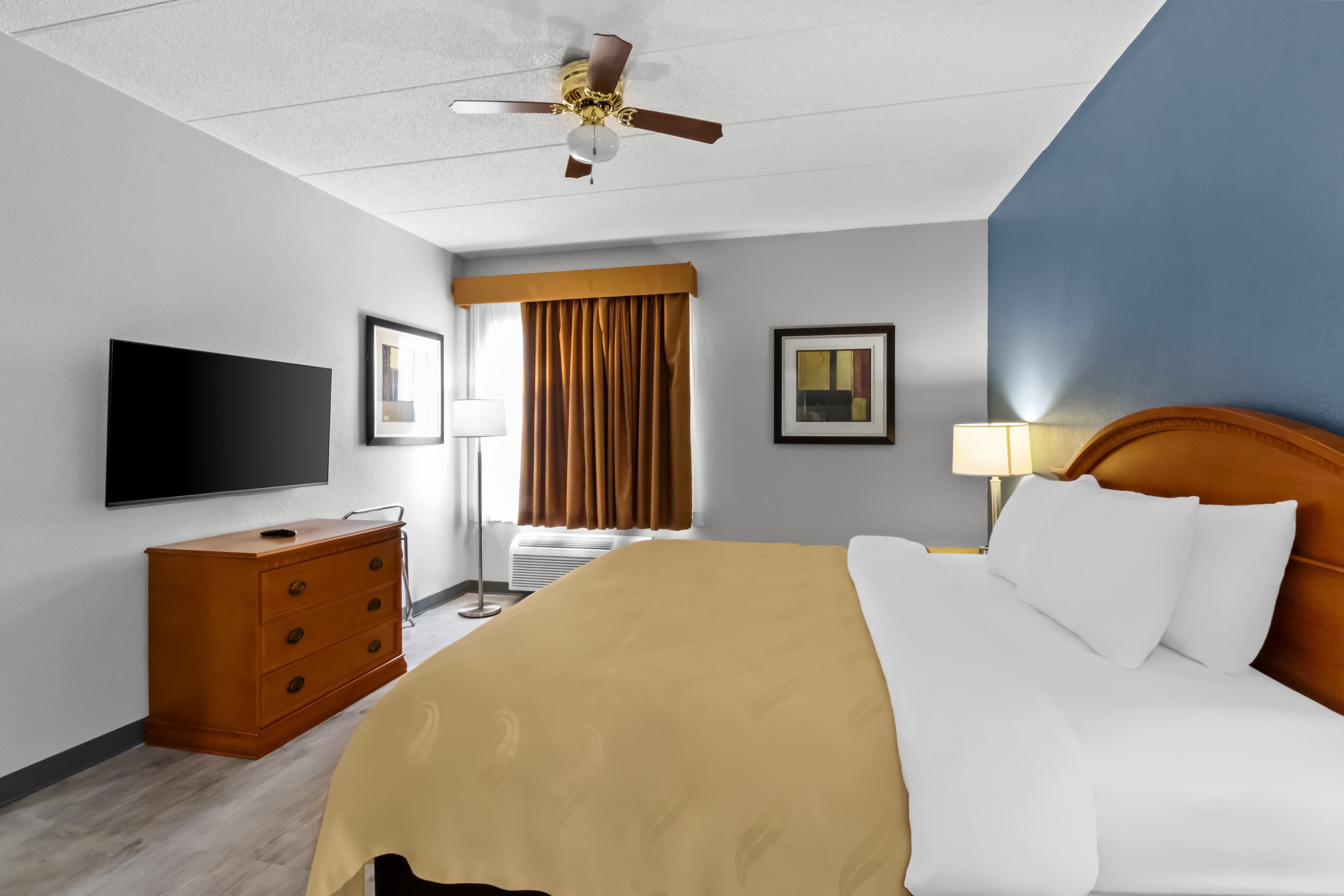 Quality Inn & Suites CVG Airport — 24