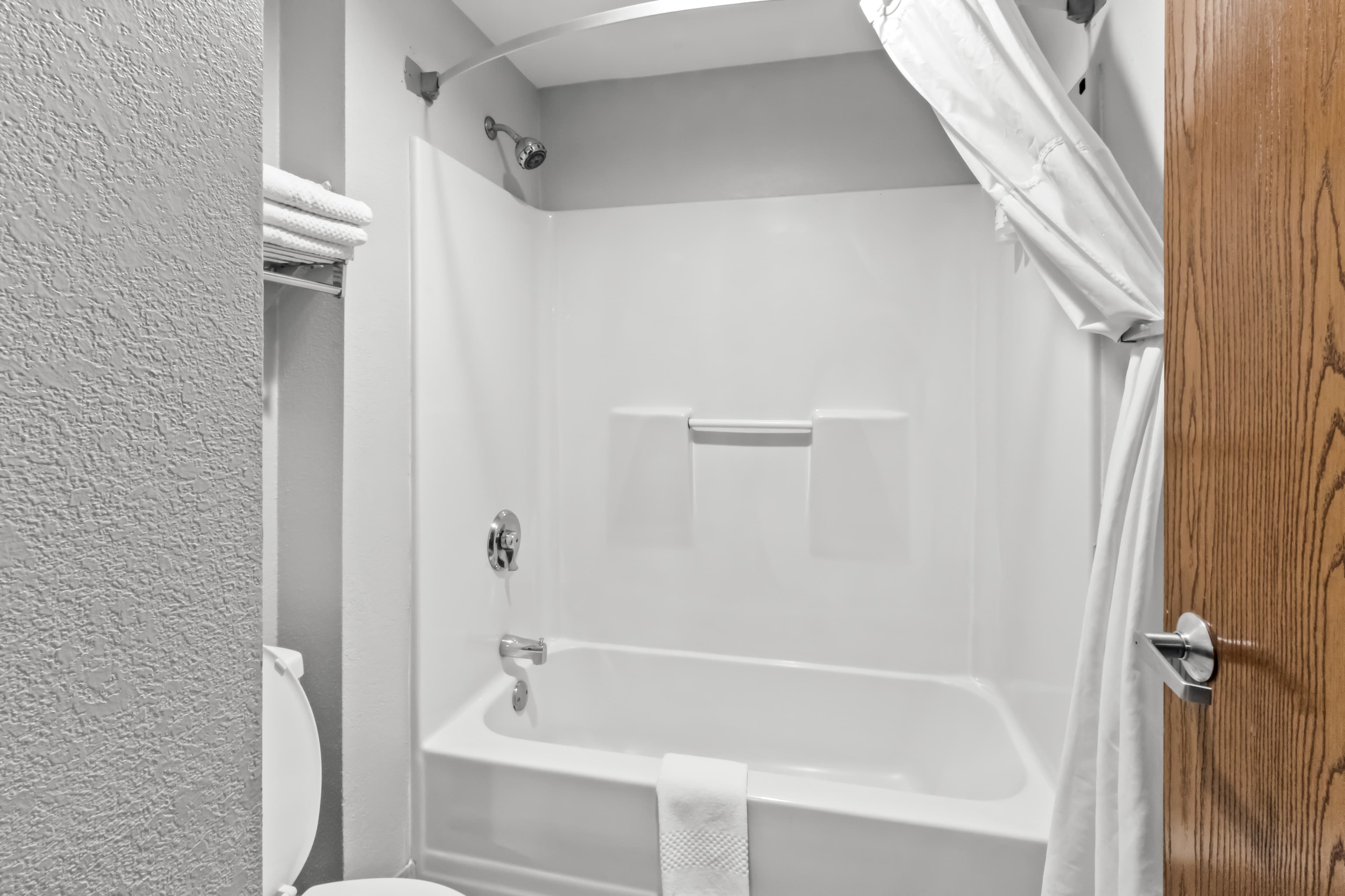 Quality Inn & Suites CVG Airport — 32