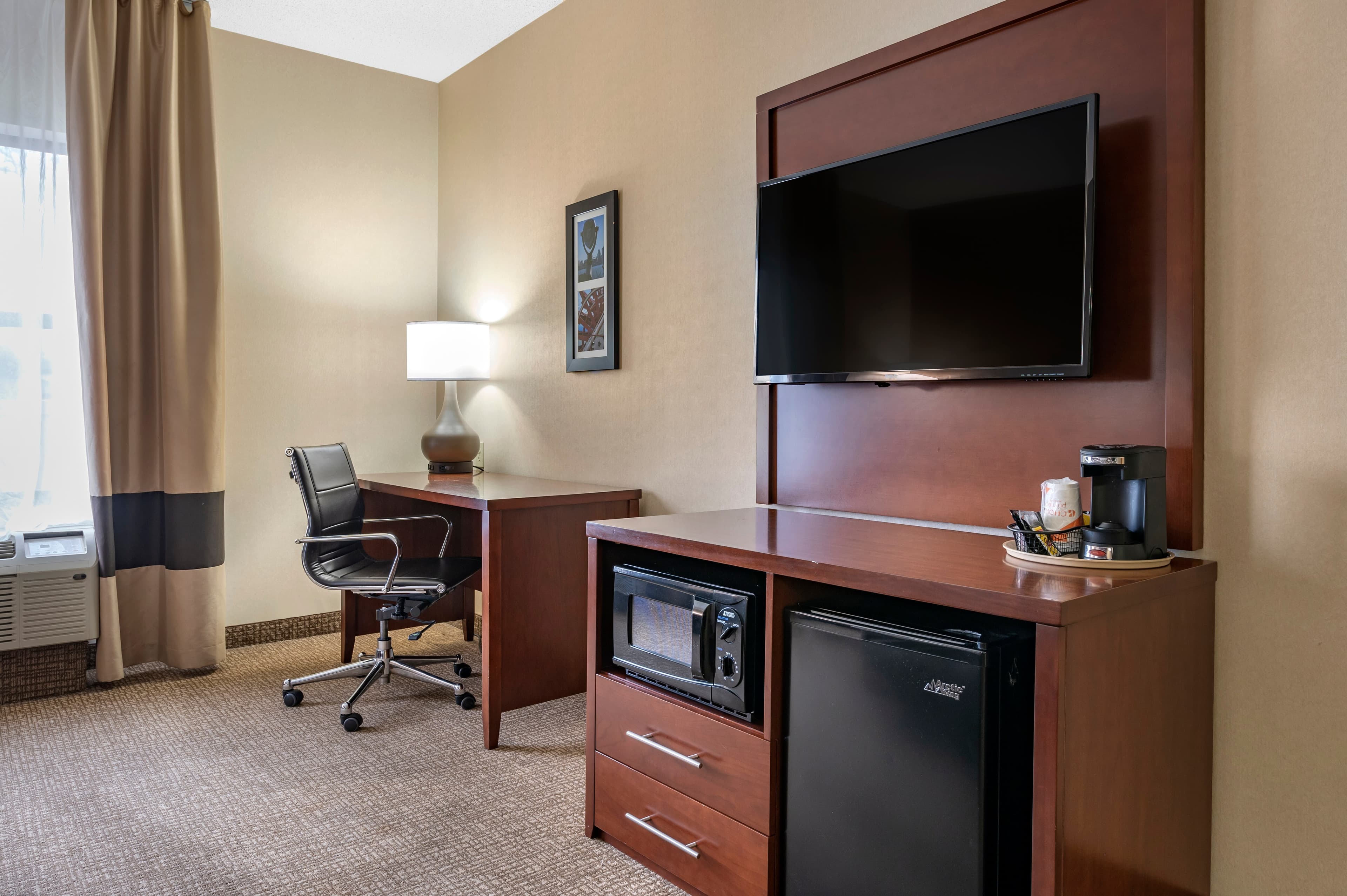 Comfort Inn Louisville Southwest - Image 5
