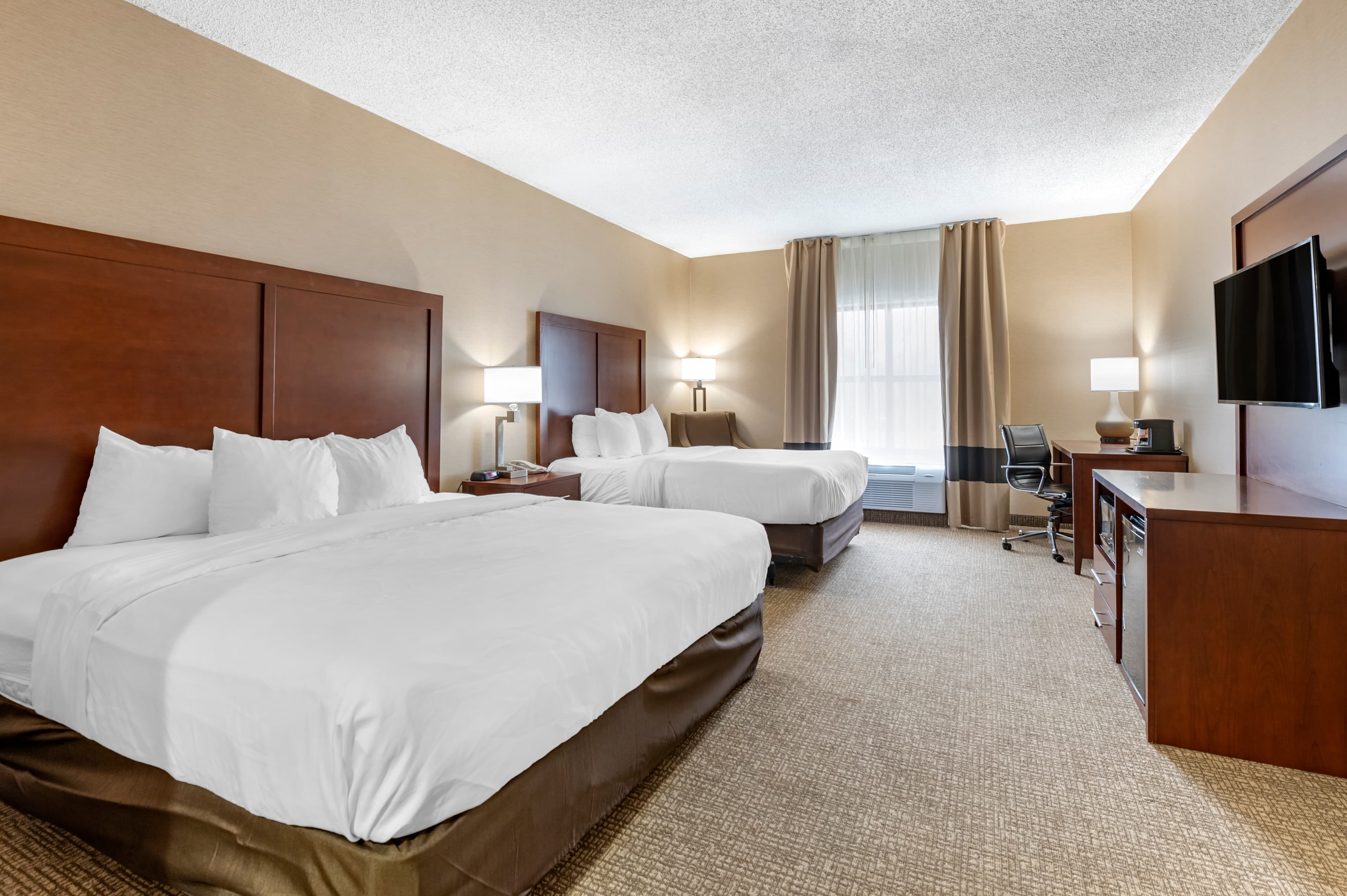 Comfort Inn Louisville Southwest — 8