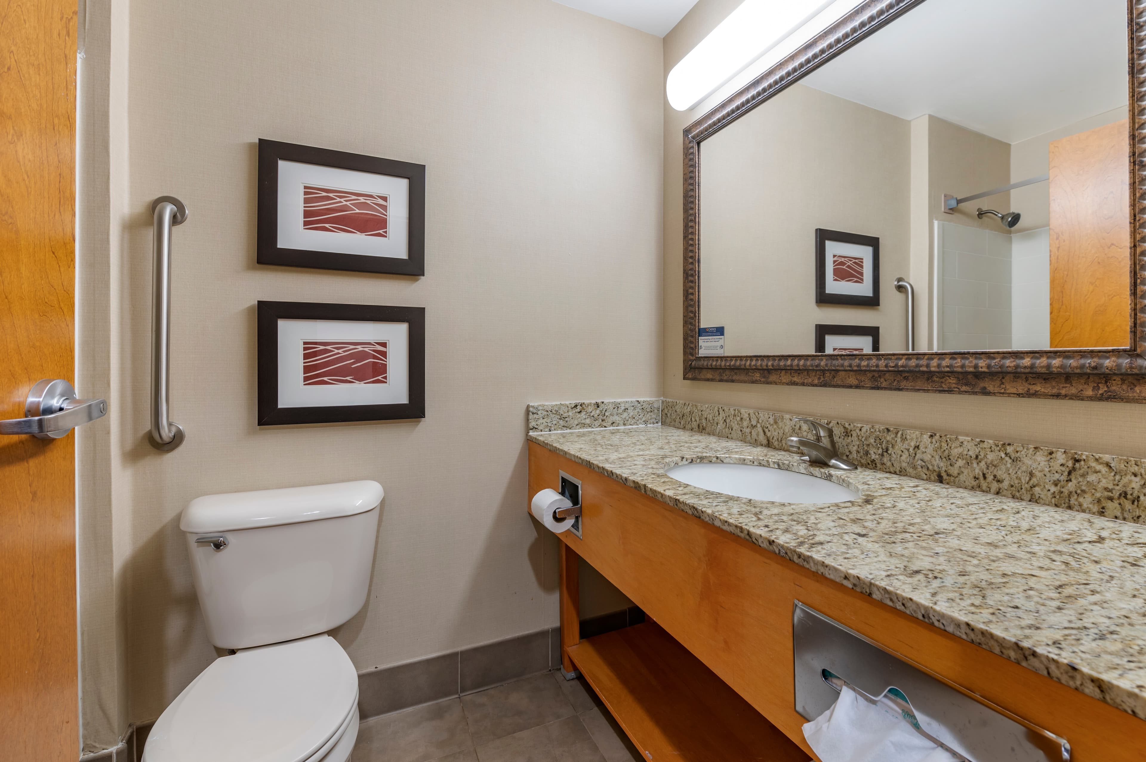 Comfort Inn Louisville Southwest — 30