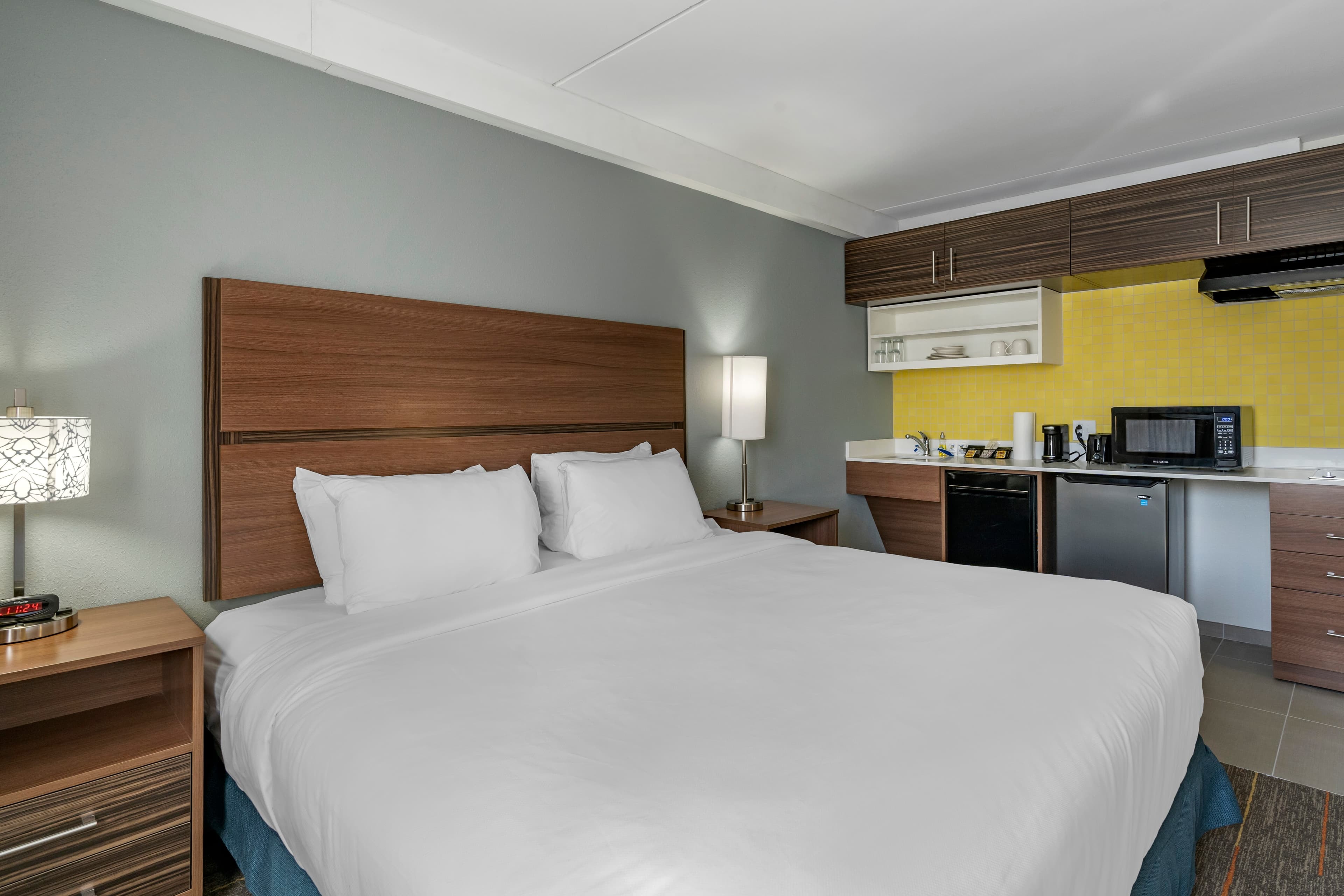 MainStay Suites Lexington I-75 — 9