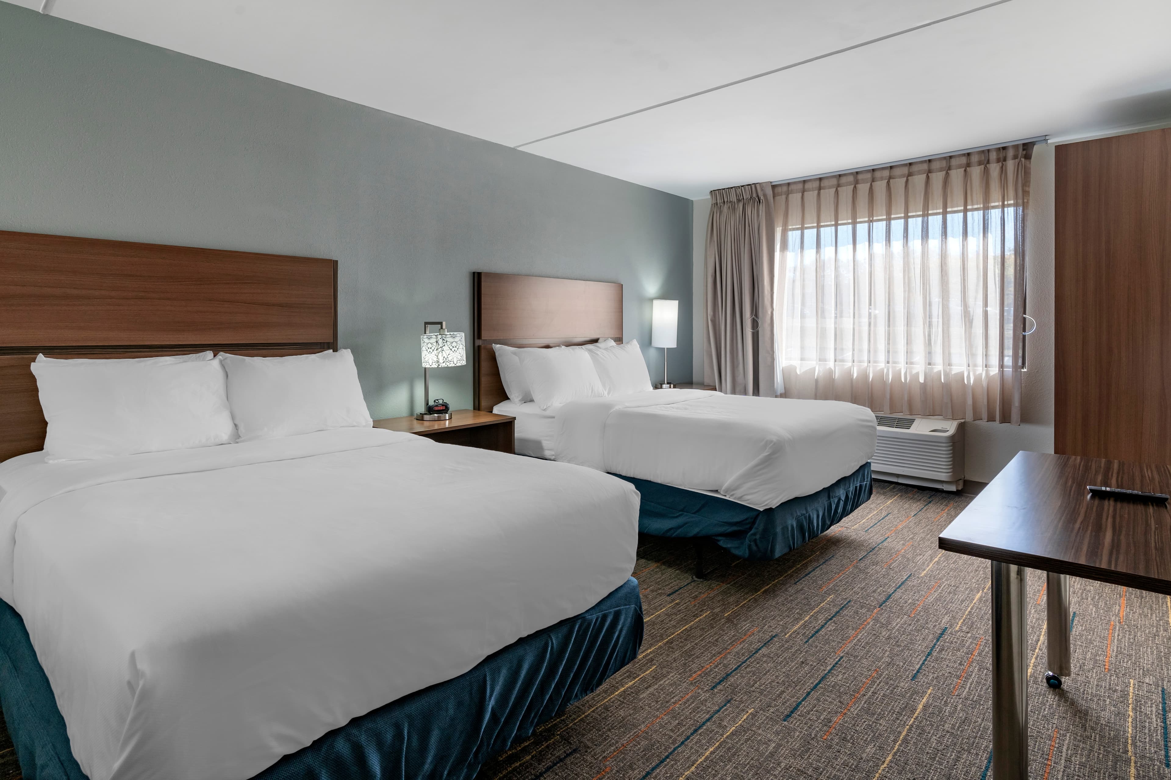 MainStay Suites Lexington I-75 — 8