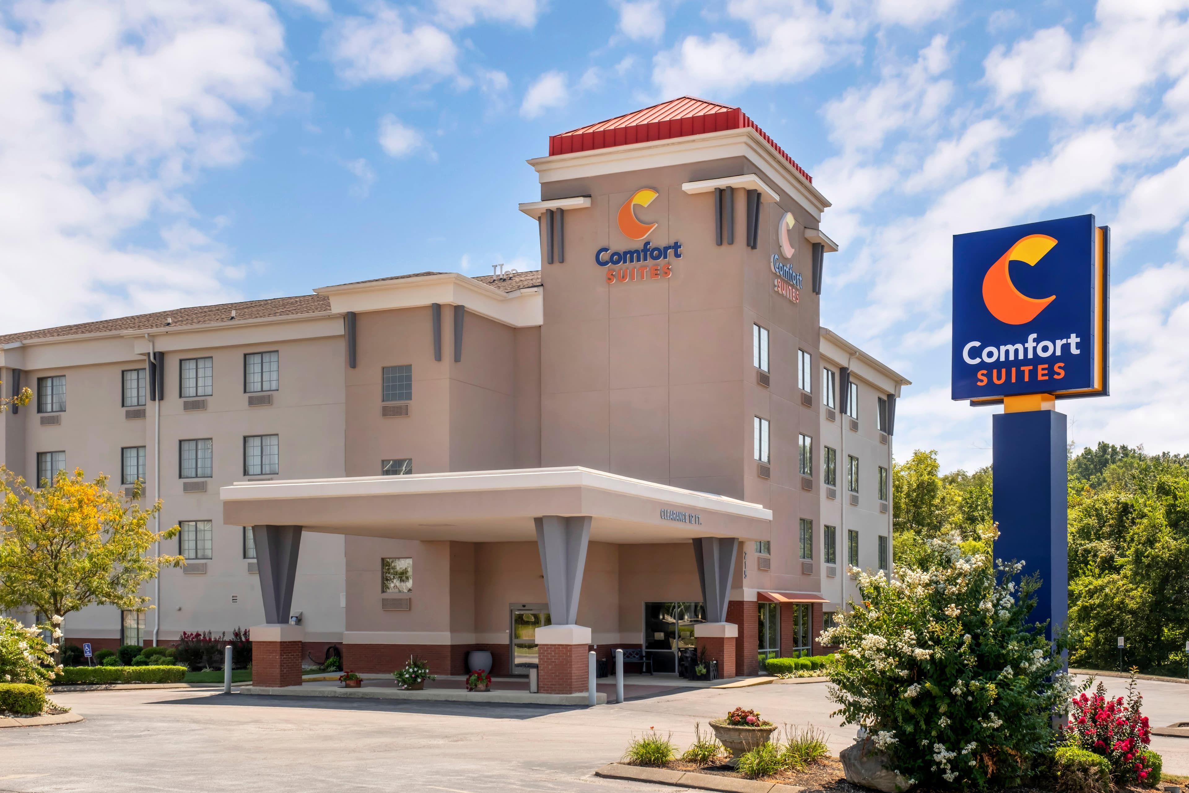 Comfort Suites Elizabethtown - Image 1