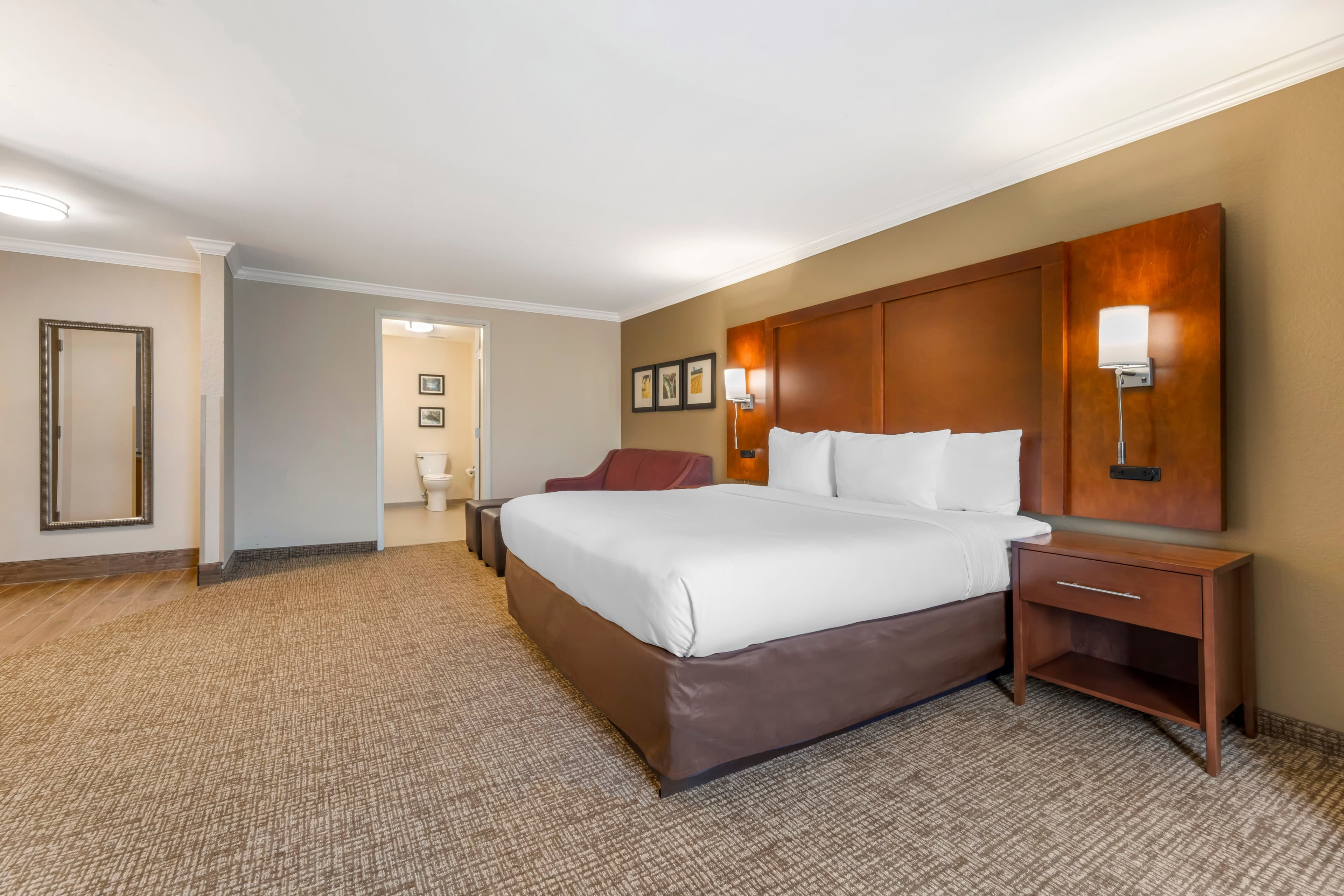 Comfort Suites Elizabethtown — 10