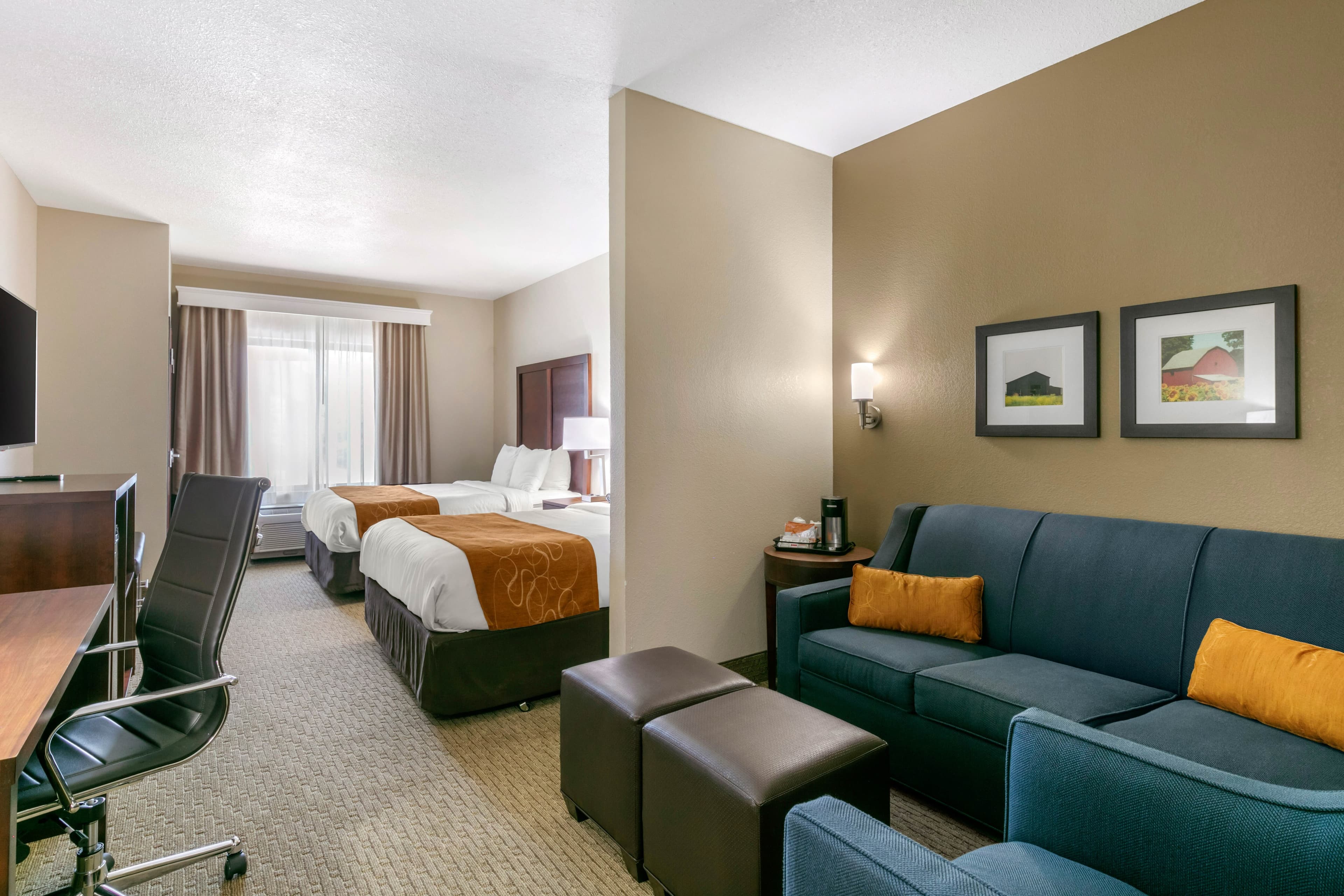 Comfort Suites Hopkinsville near Fort Campbell - Image 2
