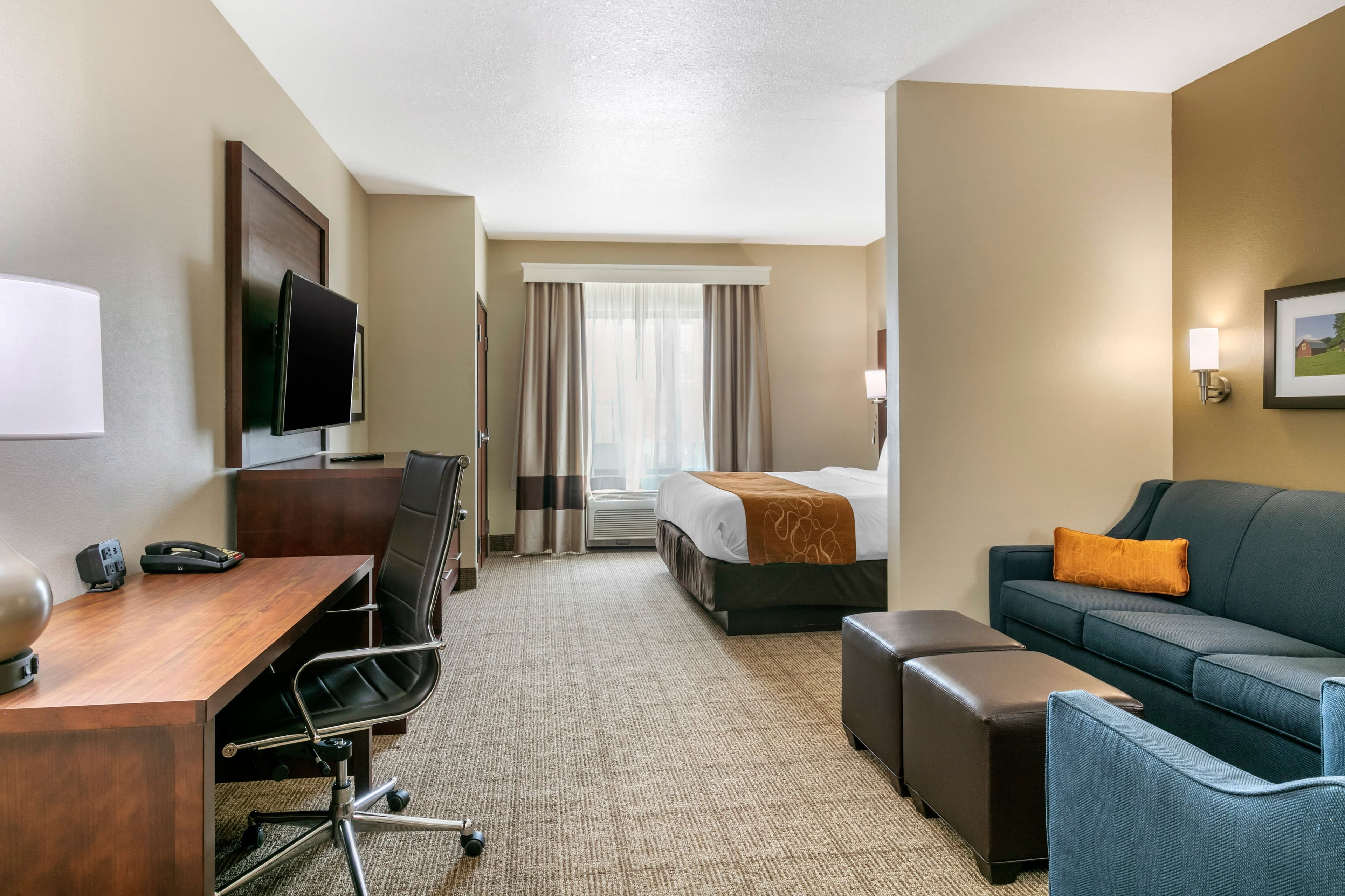 Comfort Suites Hopkinsville near Fort Campbell — 8