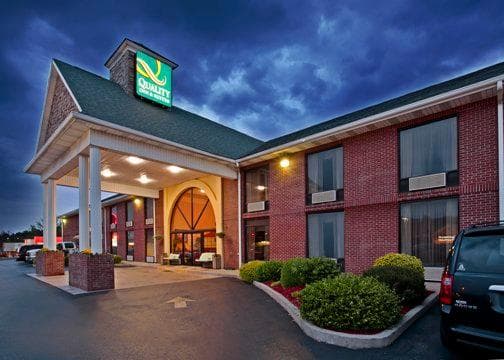 Quality Inn & Suites Somerset Downtown - Image 1