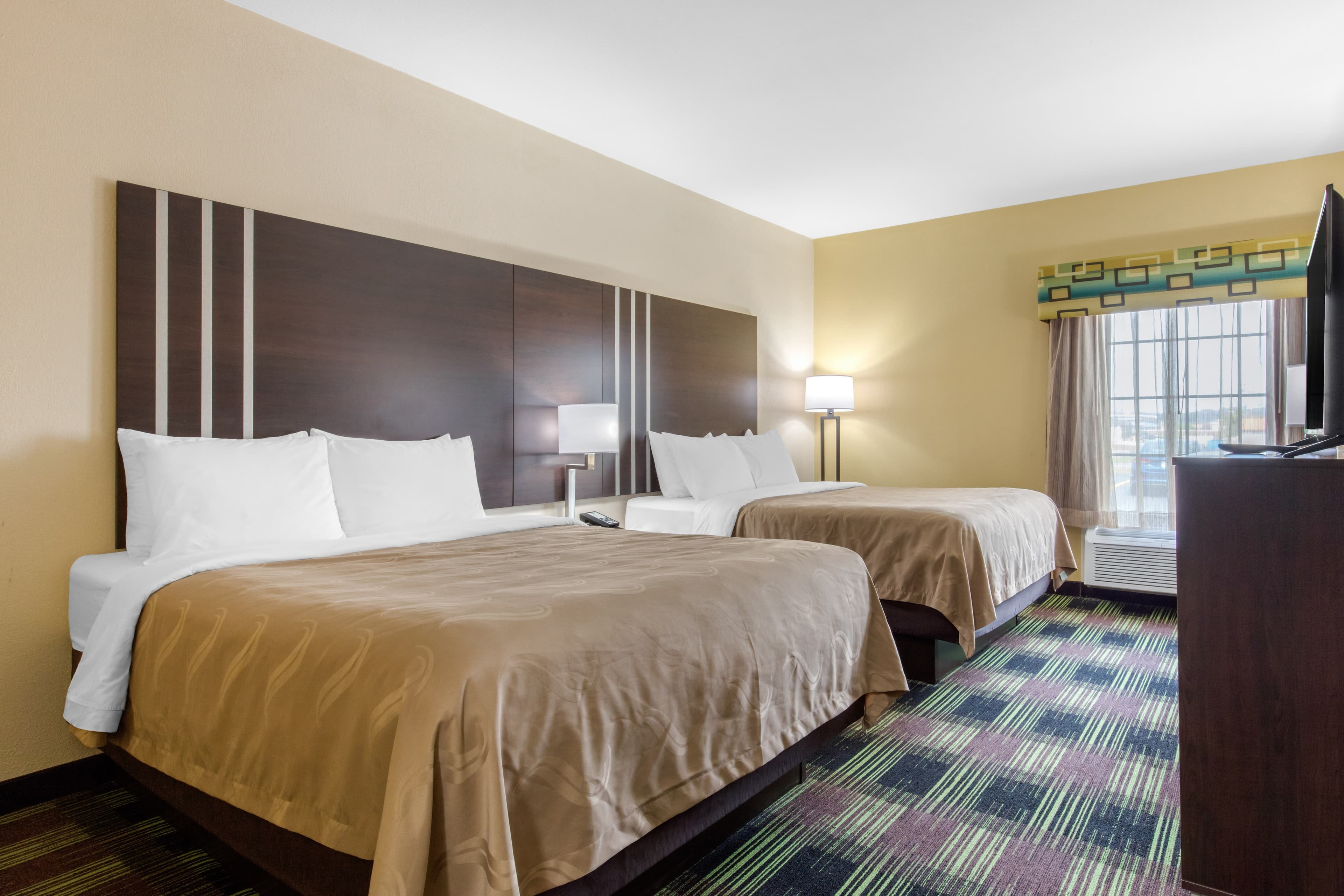 Quality Inn Cadiz — 13