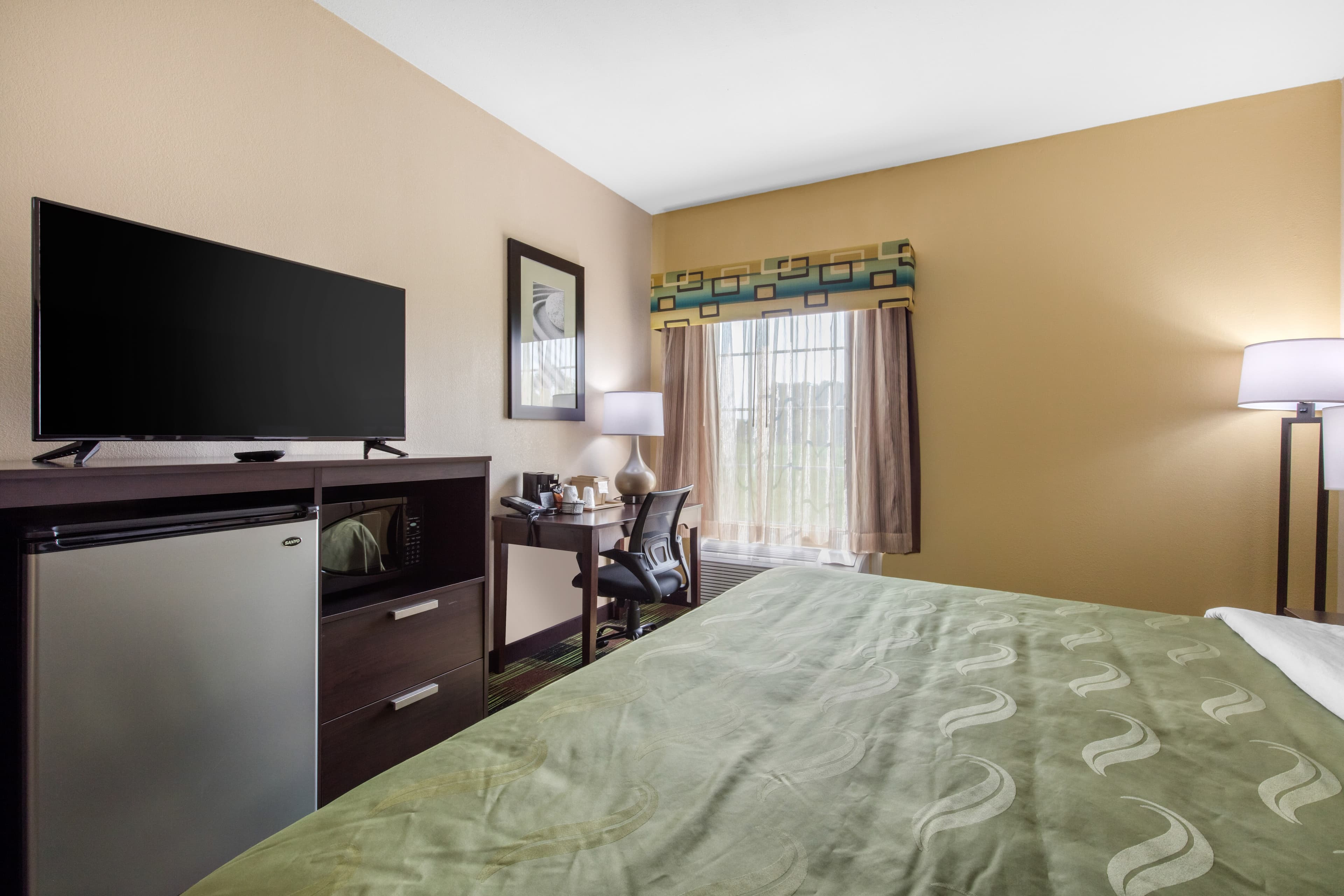 Quality Inn Cadiz - Image 3