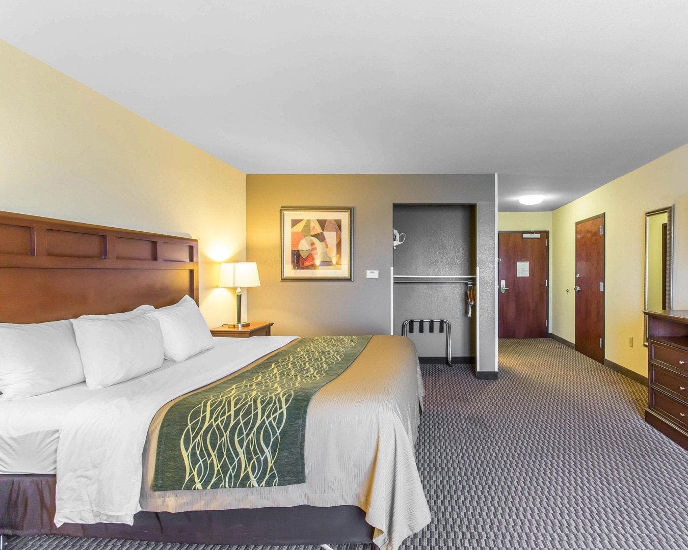 Comfort Inn & Suites Madisonville - Image 3