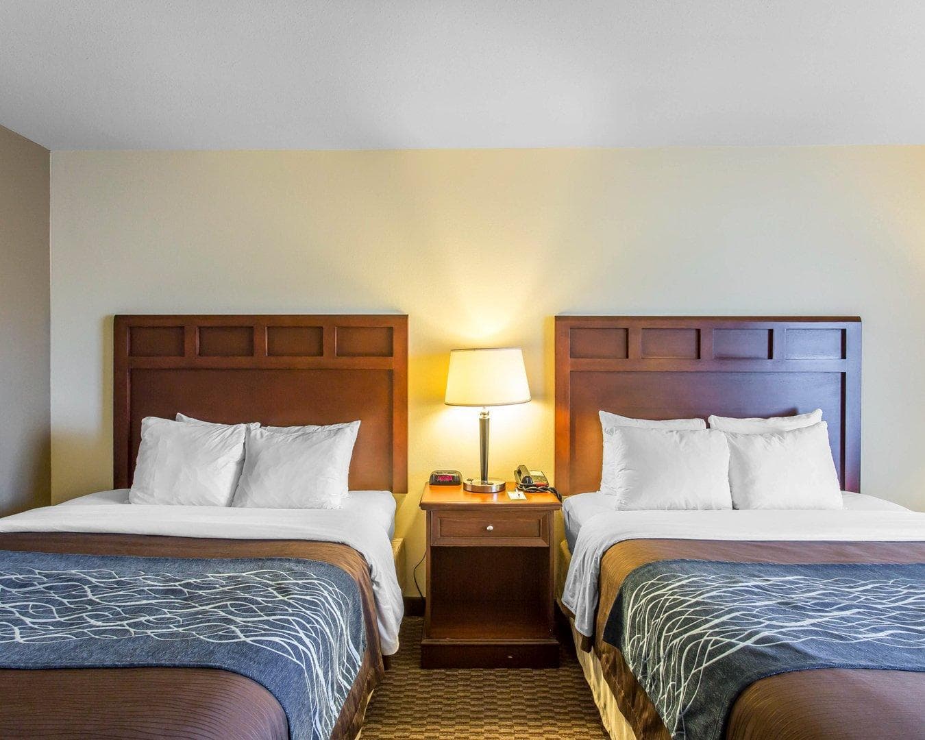 Comfort Inn & Suites Madisonville — 10