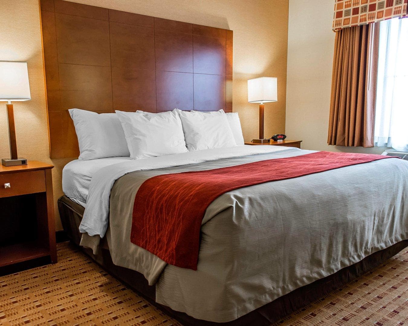 Comfort Inn & Suites Franklin East — 12