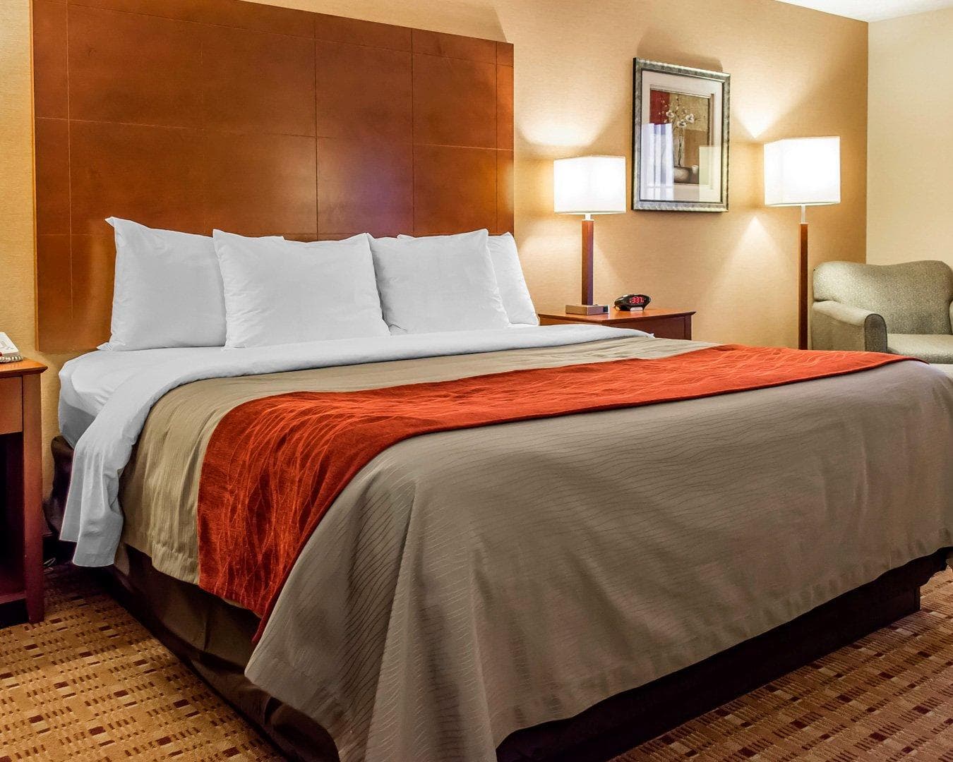 Comfort Inn & Suites Franklin East — 9