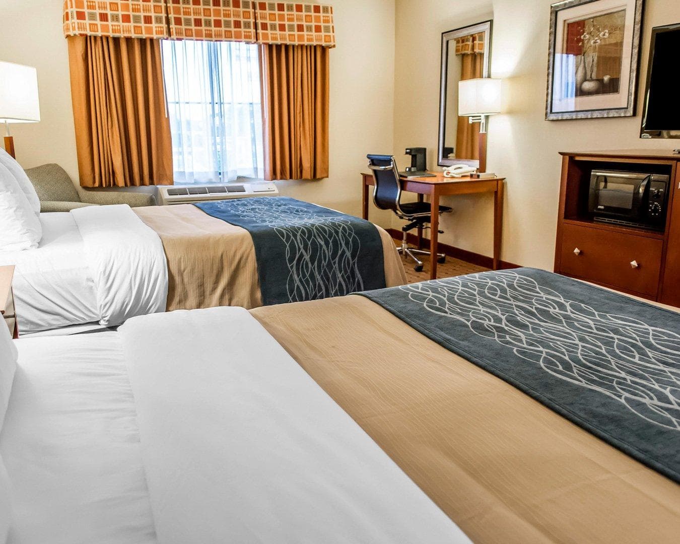 Comfort Inn & Suites Franklin East — 7