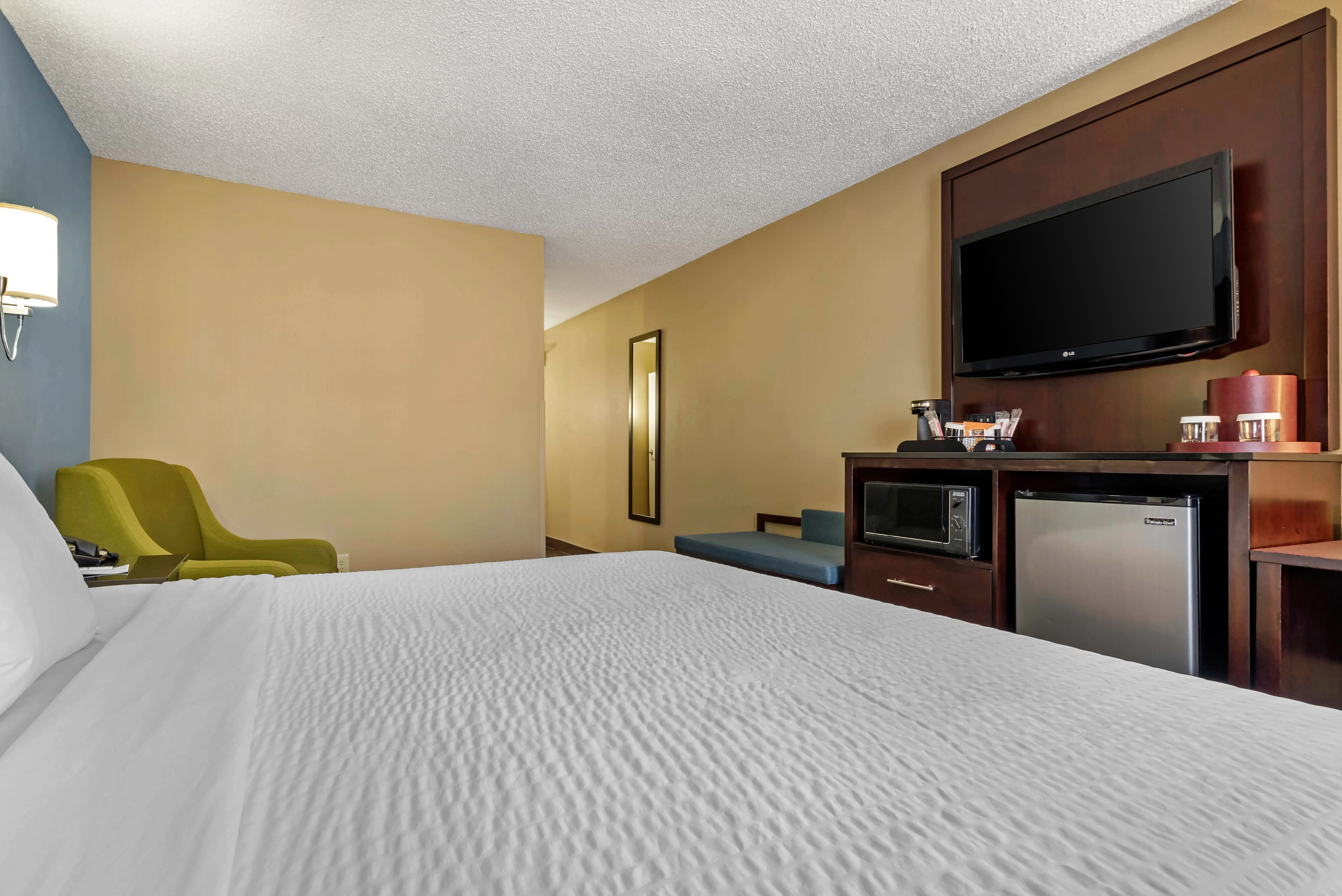 Clarion Hotel Conference Center Lexington North - Image 5