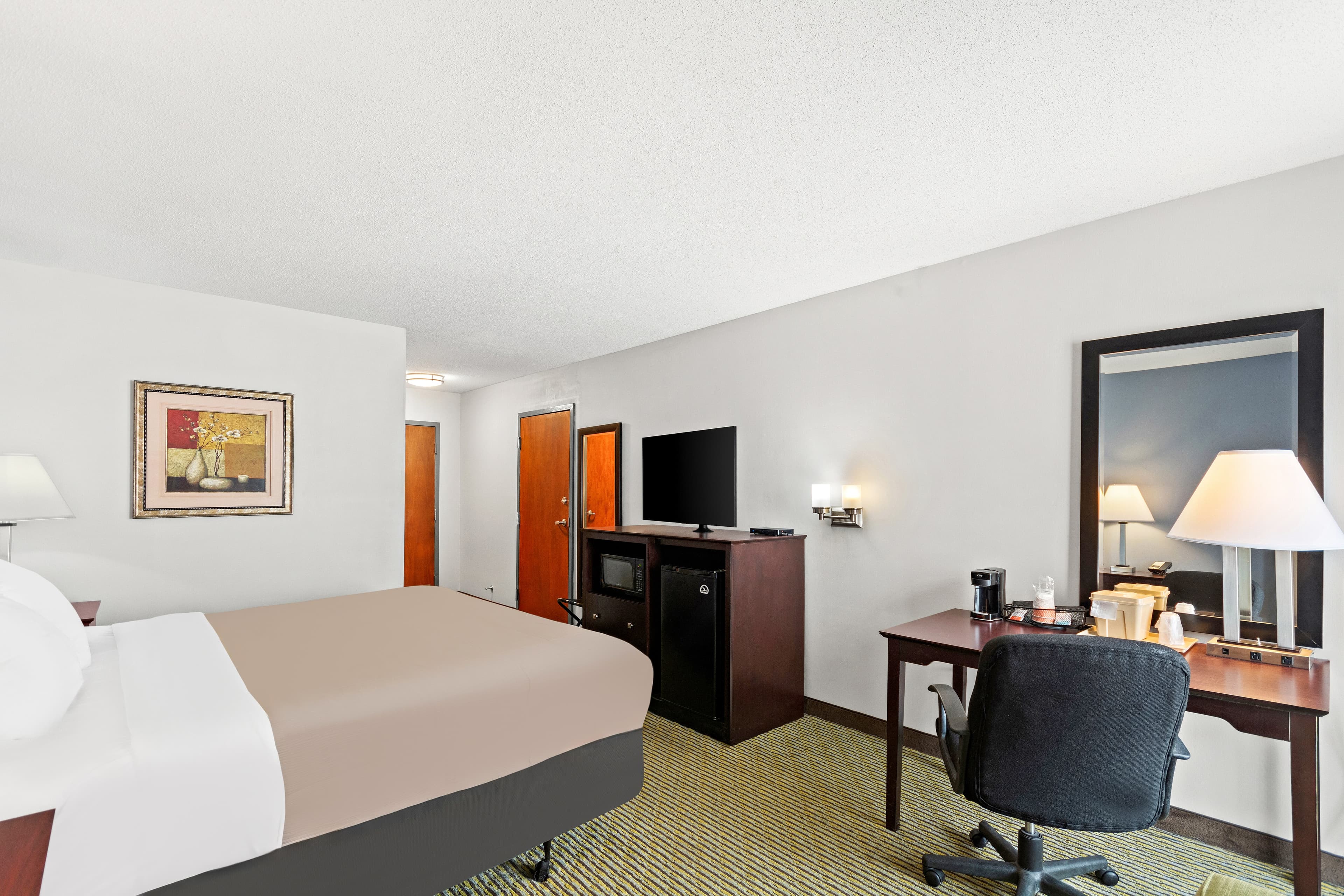 Quality Inn Dry Ridge - Image 3