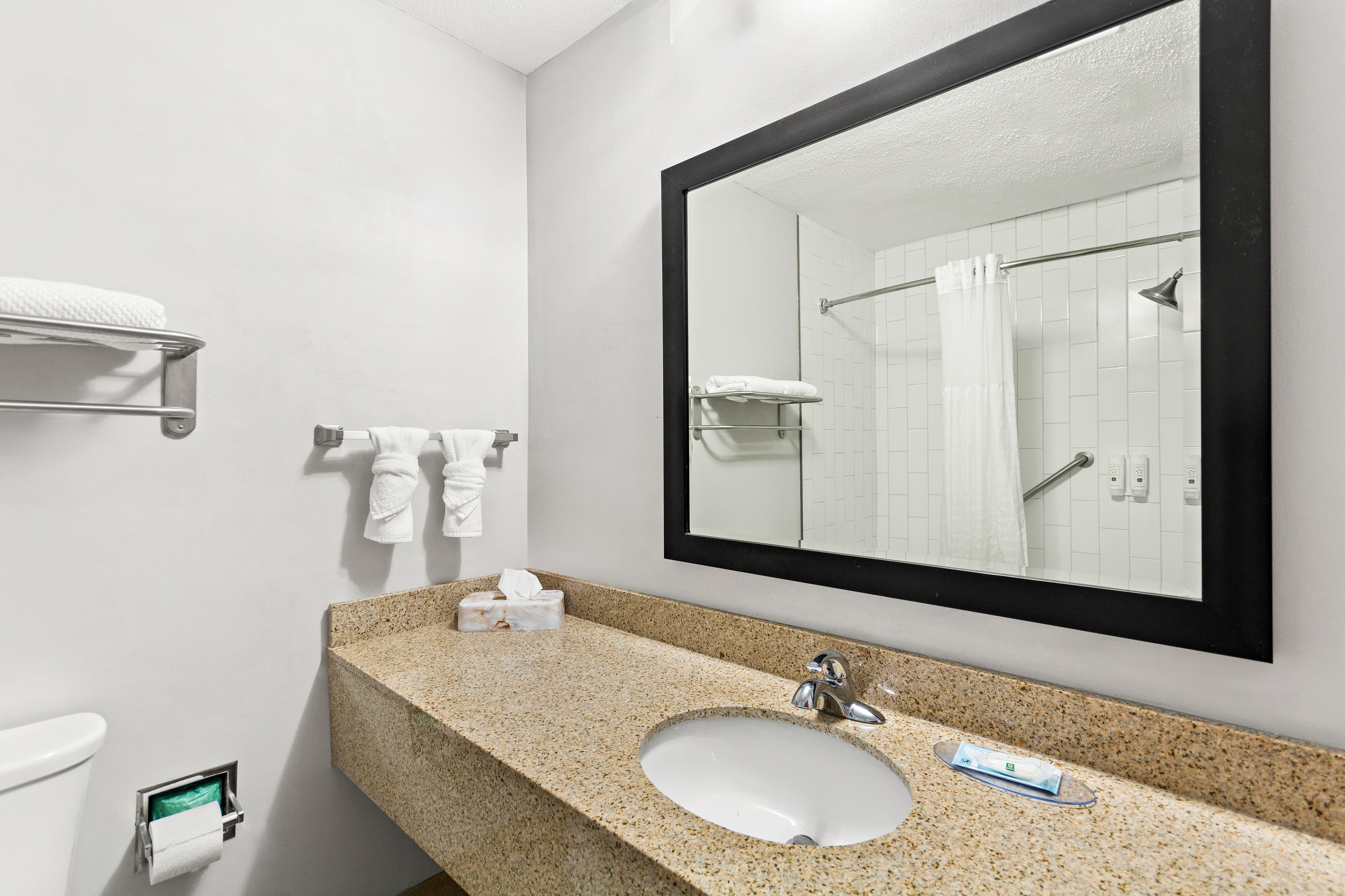 Quality Inn Dry Ridge — 14