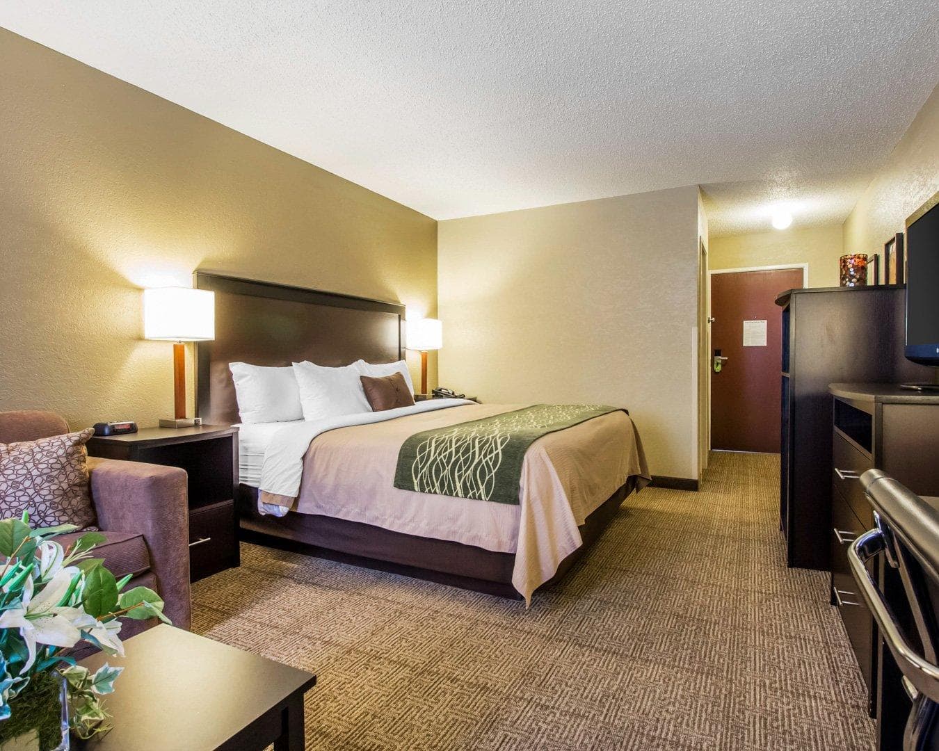 Quality Inn Harlan - Image 5