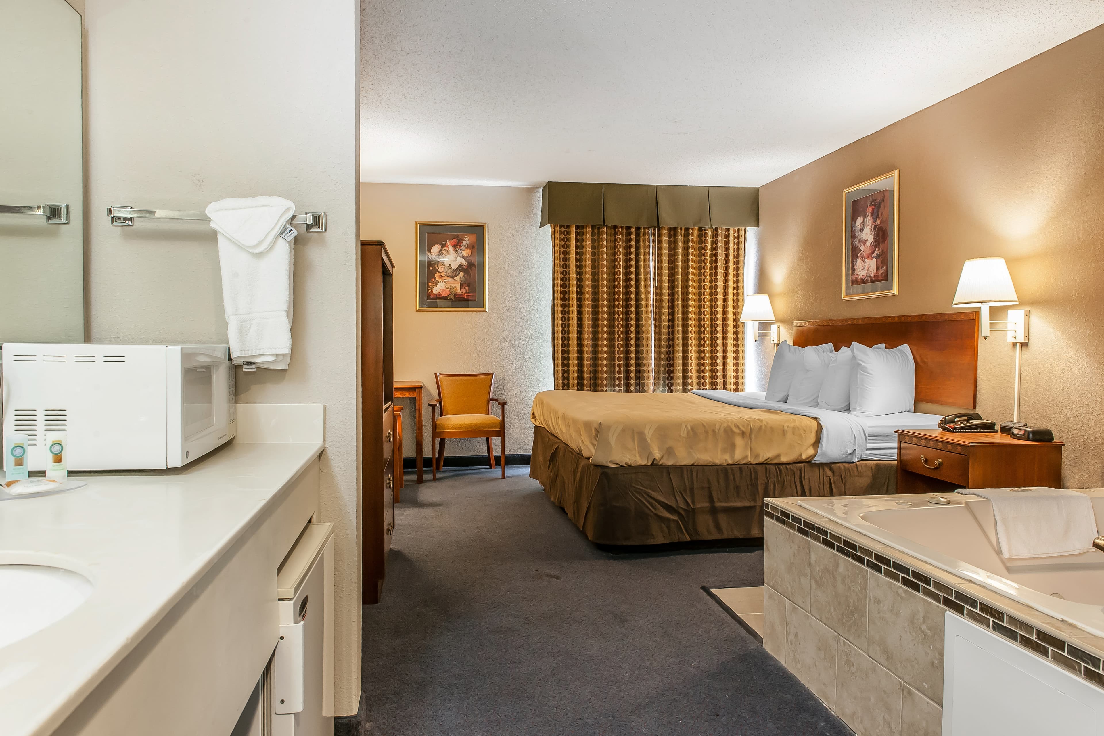 Quality Inn Lewisport — 13