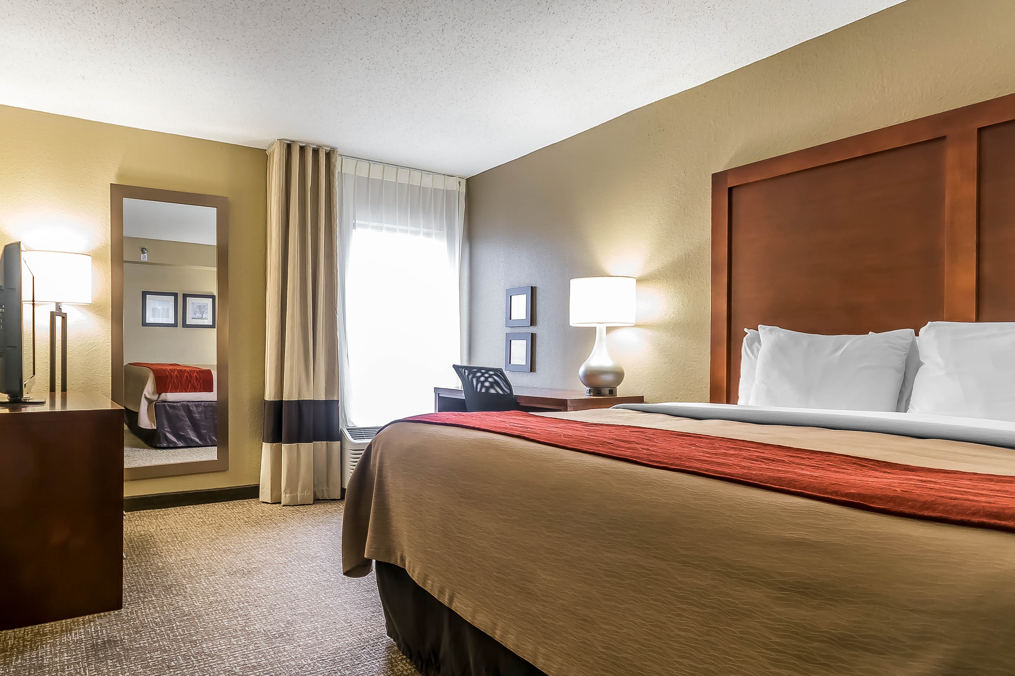 Comfort Inn & Suites Lexington - Hamburg I-75 — 11
