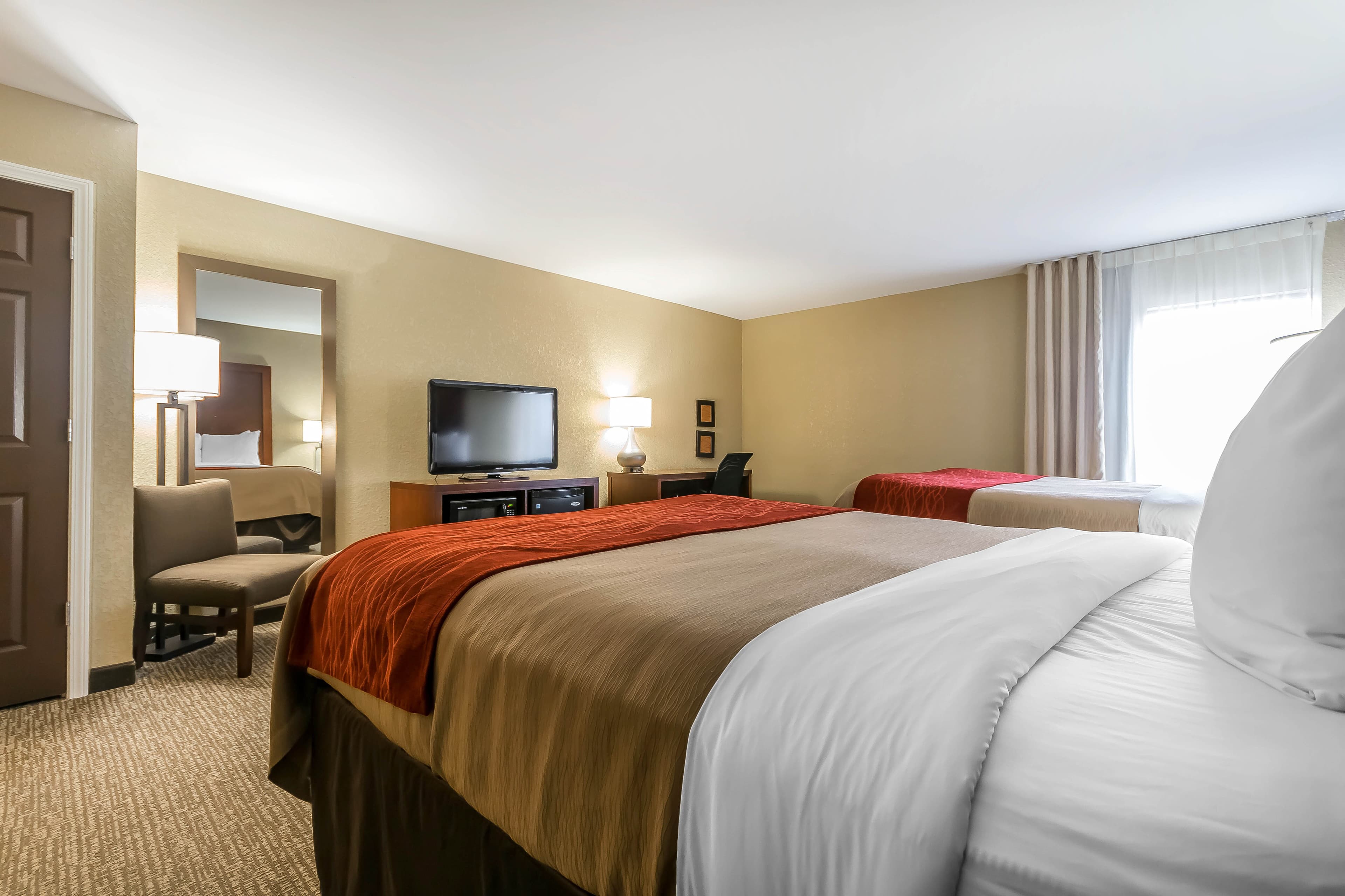 Comfort Inn & Suites Lexington - Hamburg I-75 — 16