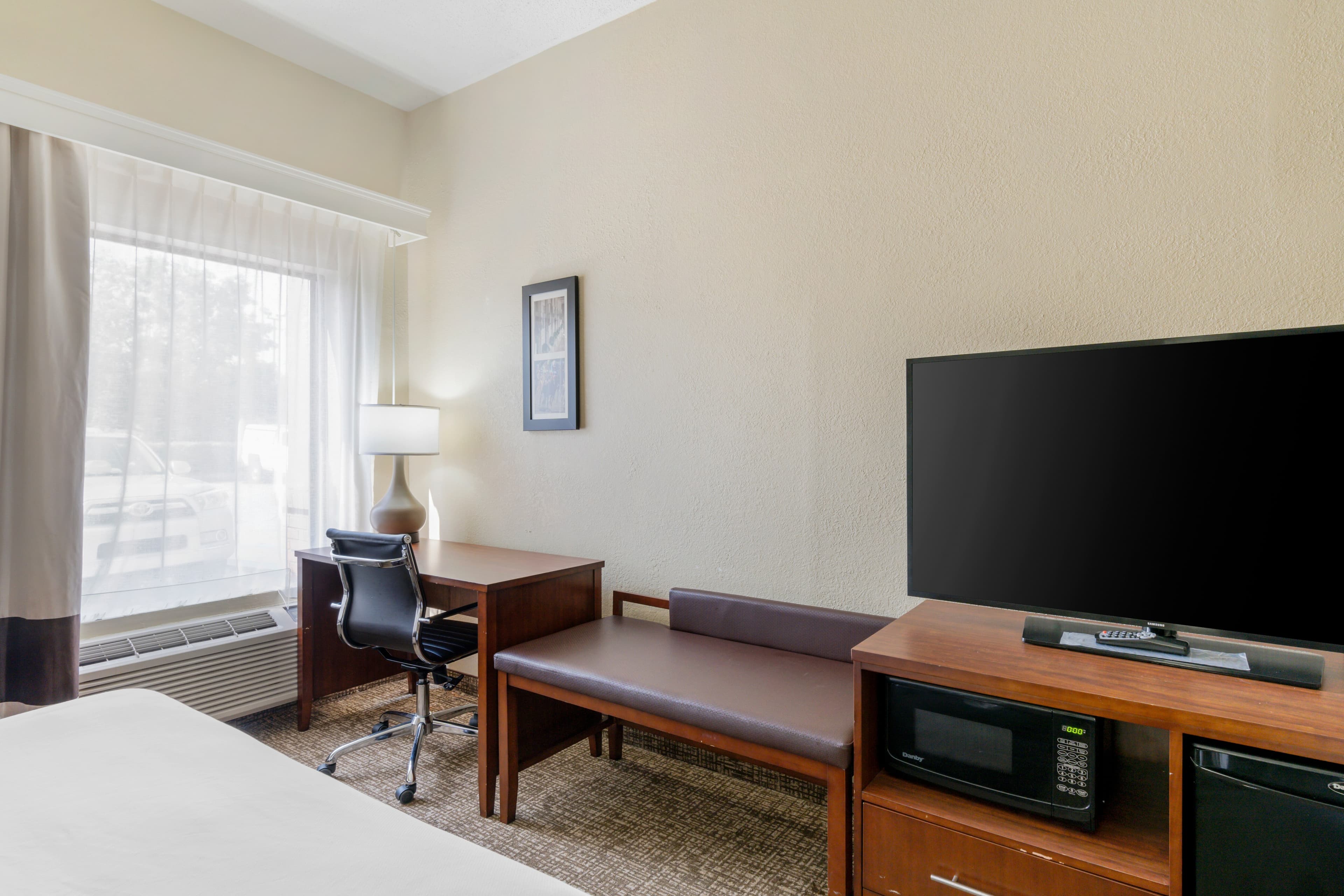Comfort Inn & Suites La Grange - Louisville Area — 8