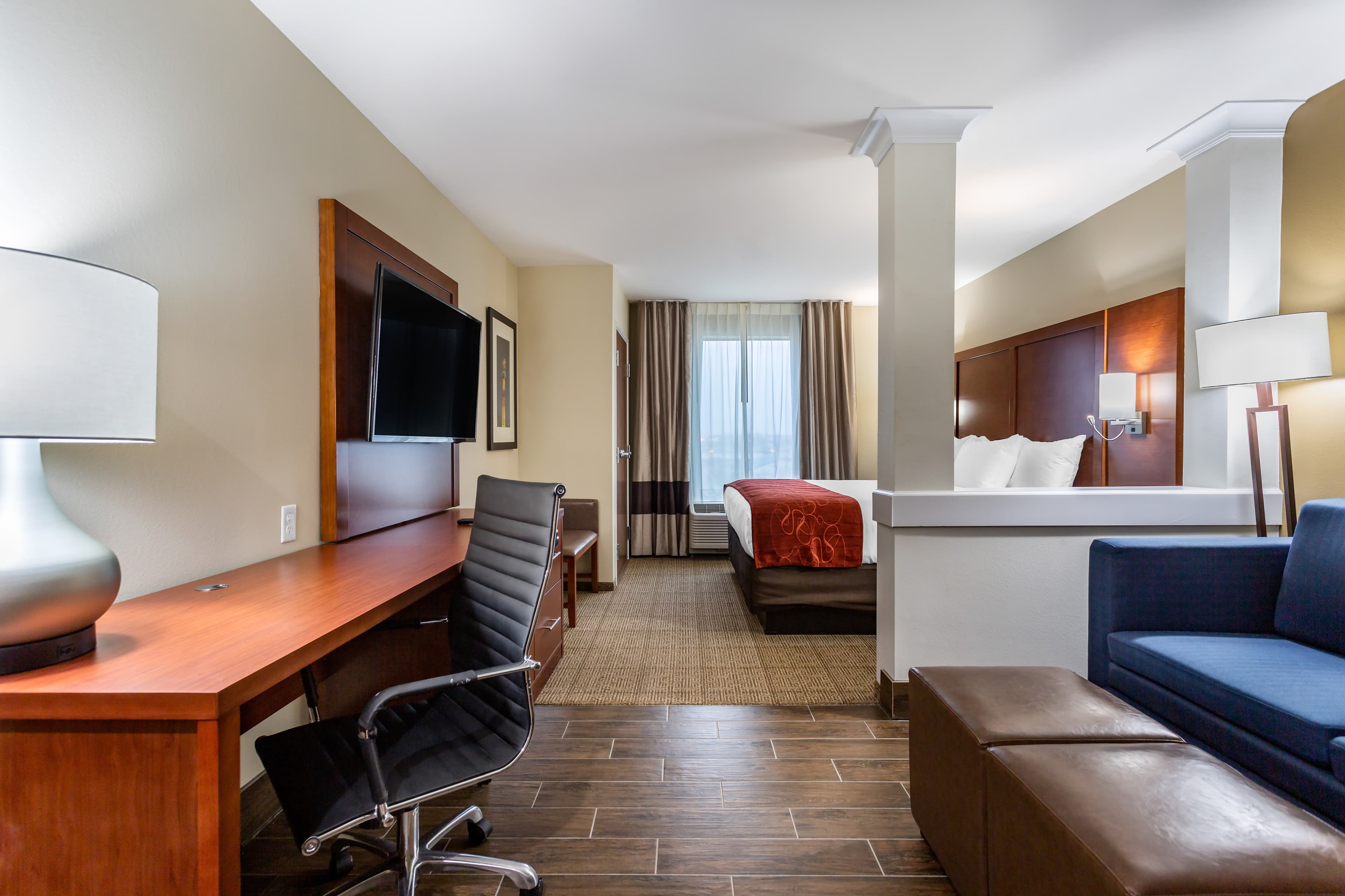 Comfort Suites Bowling Green Southeast - Image 2