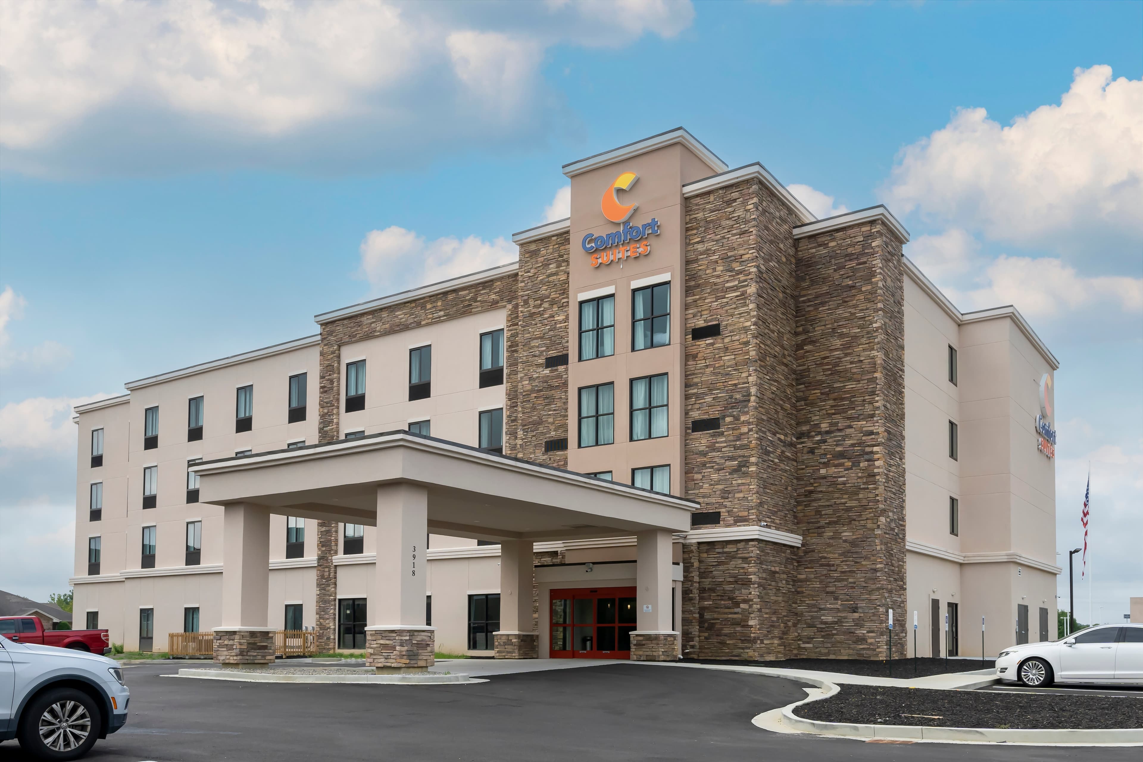 Comfort Suites Paducah Mall Area - Image 1
