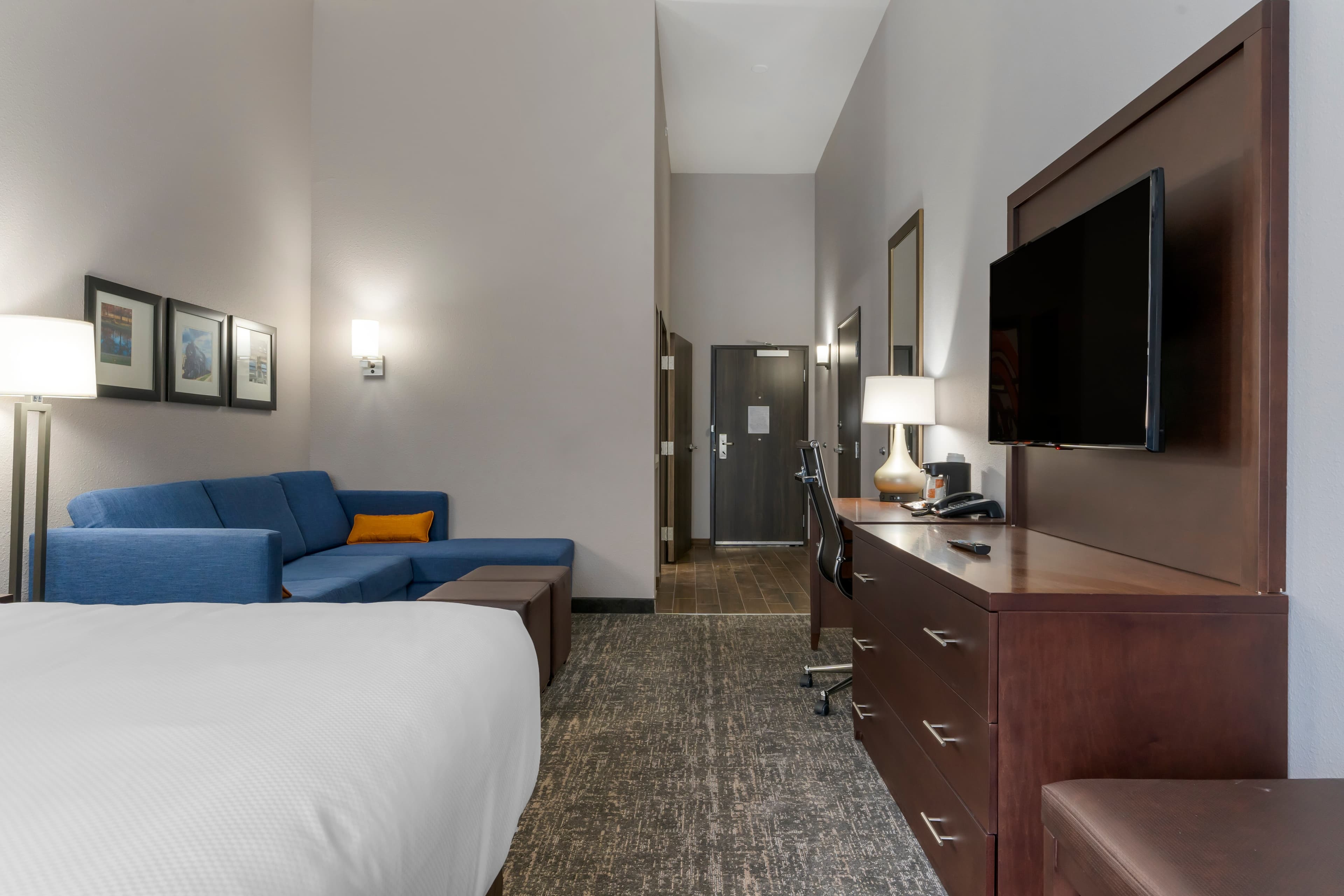 Comfort Suites Paducah Mall Area - Image 2