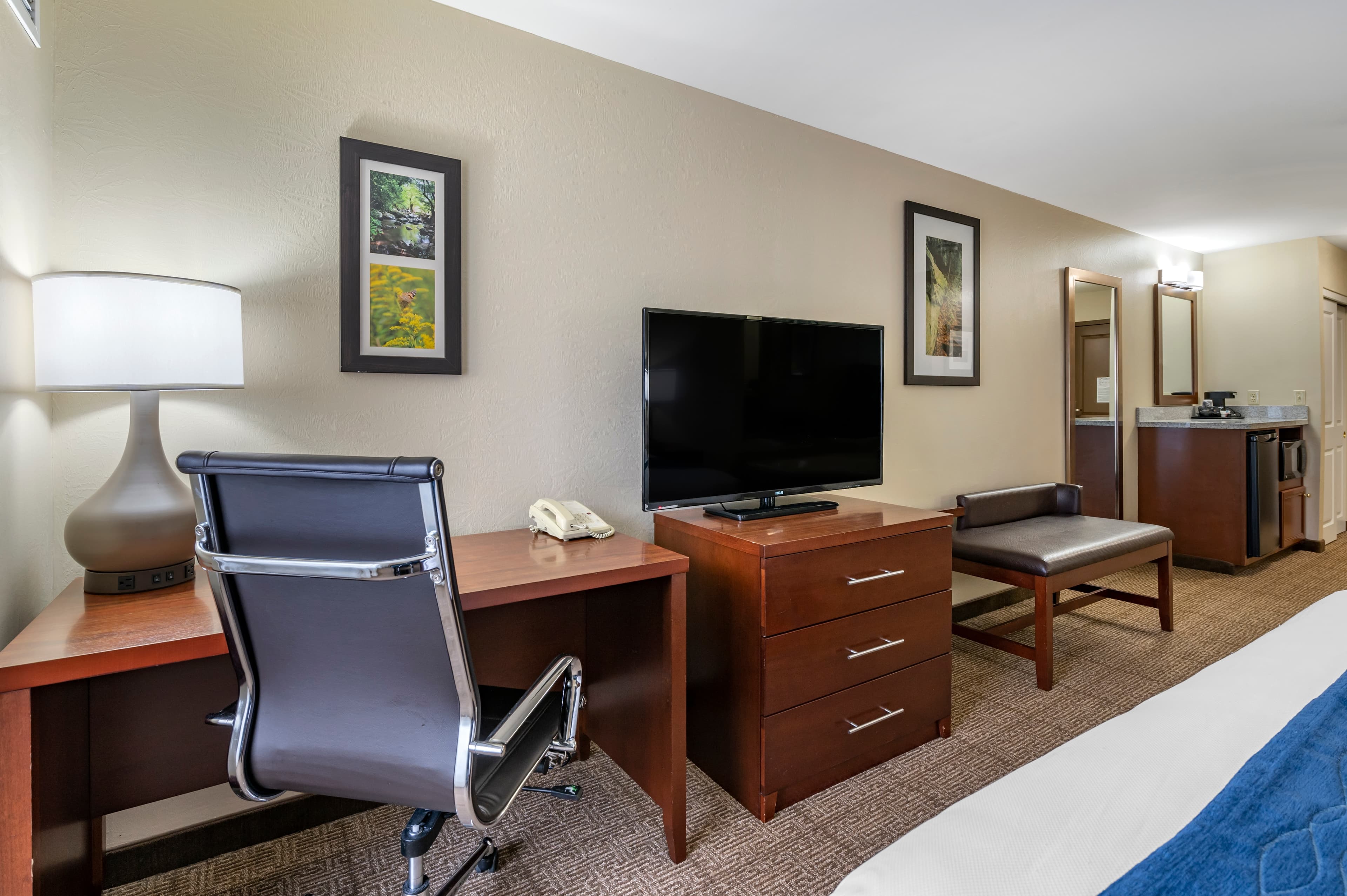 Comfort Inn & Suites Northern Kentucky — 32