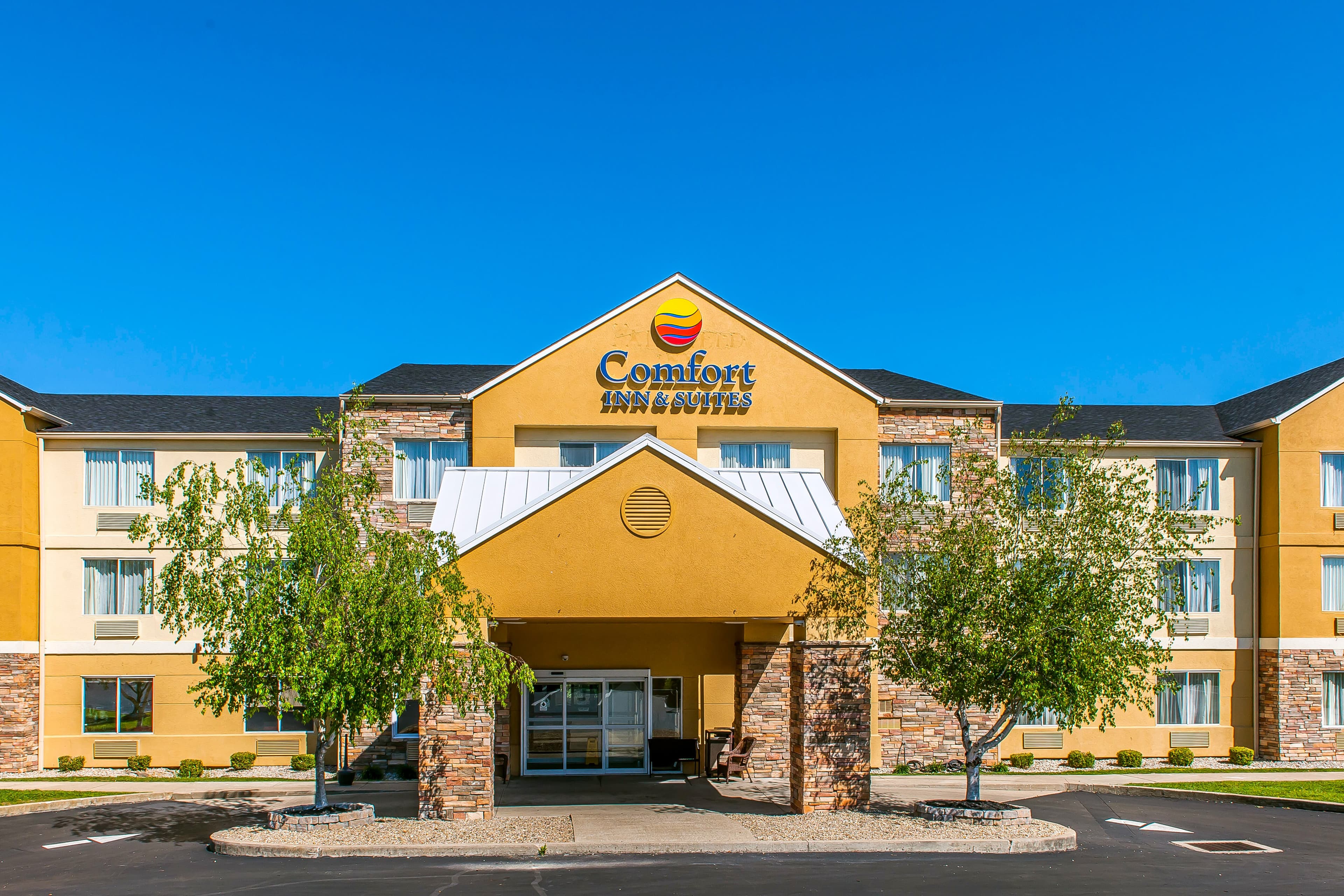 Comfort Inn & Suites Mount Sterling - Image 1