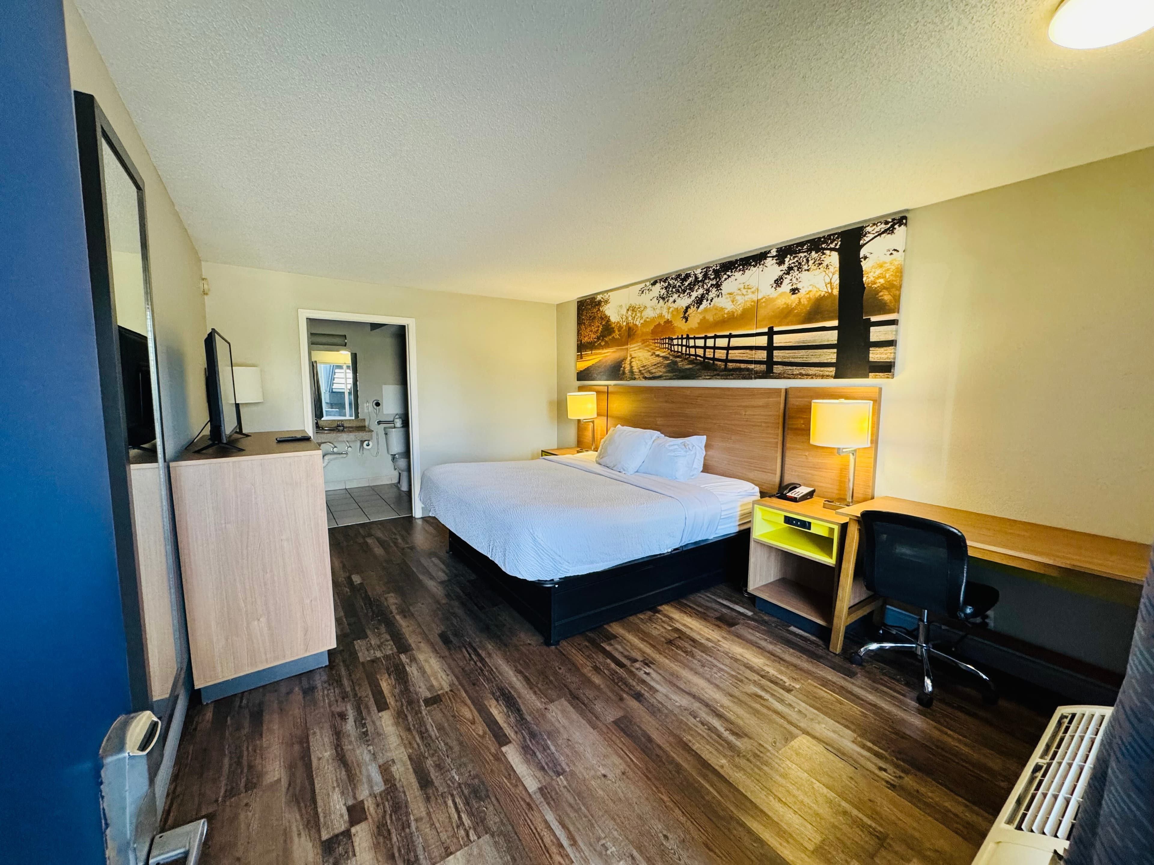 Rodeway Inn Owensboro South — 10