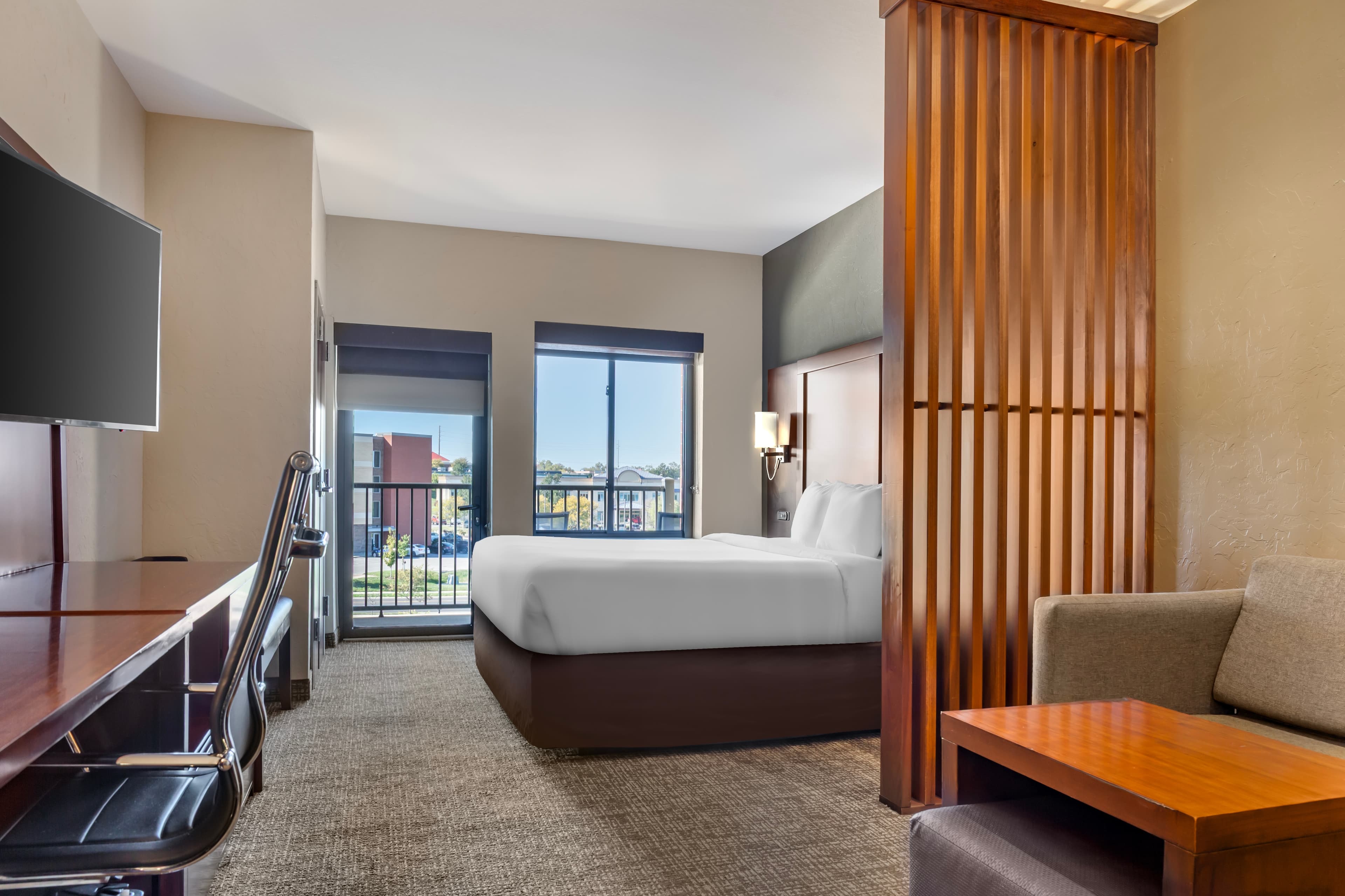 Comfort Suites Florence - Cincinnati South — 43