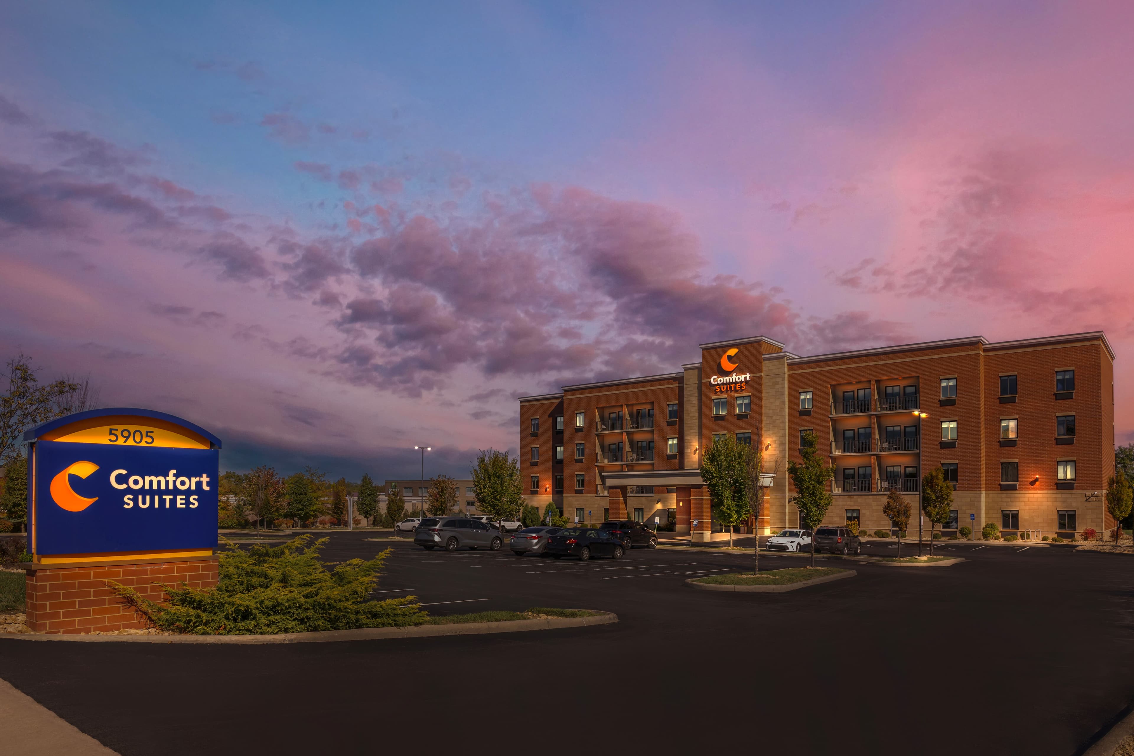 Comfort Suites Florence - Cincinnati South - Image 1