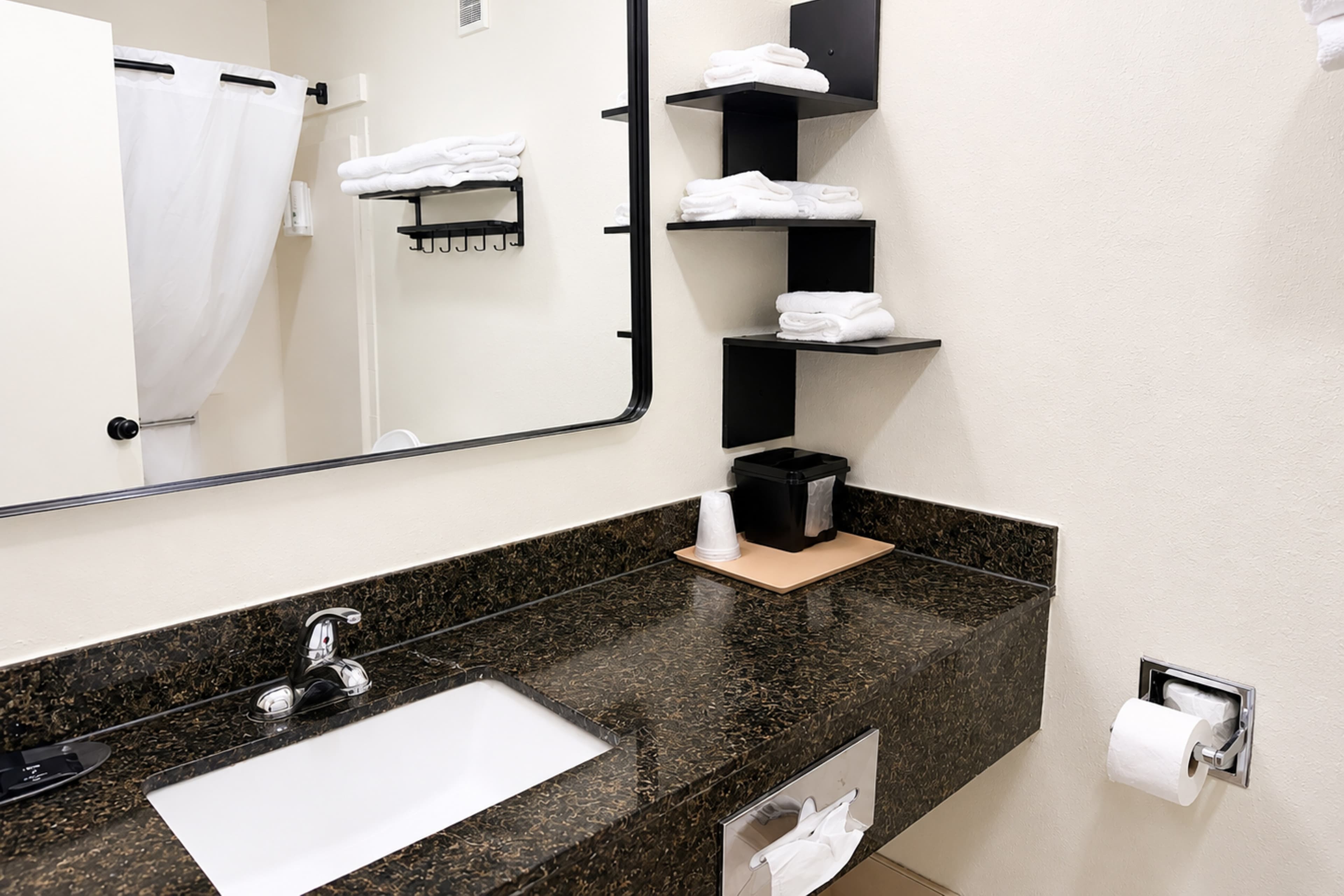 Quality Inn Harrodsburg — 4