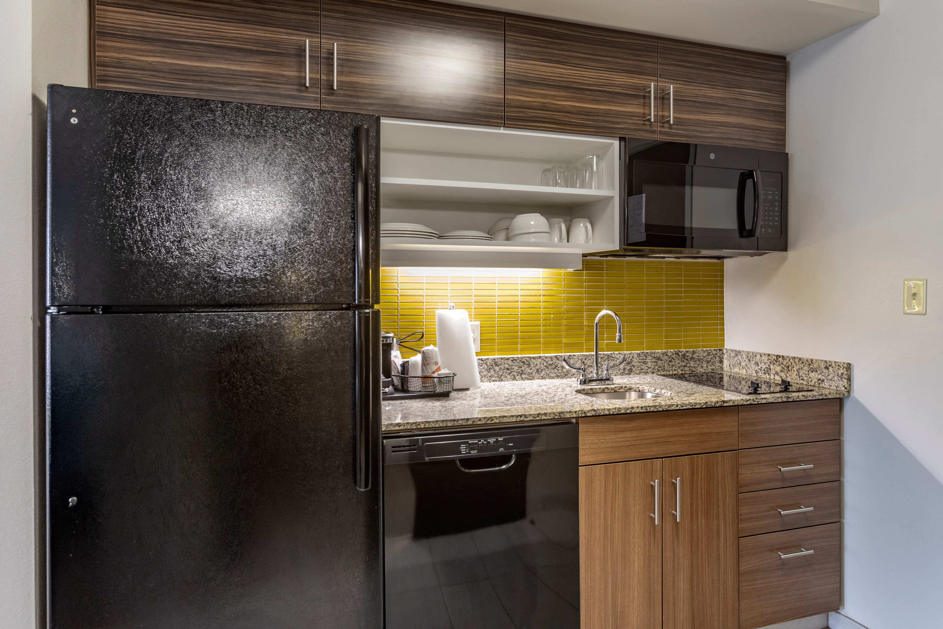 MainStay Suites Bowling Green North — 14
